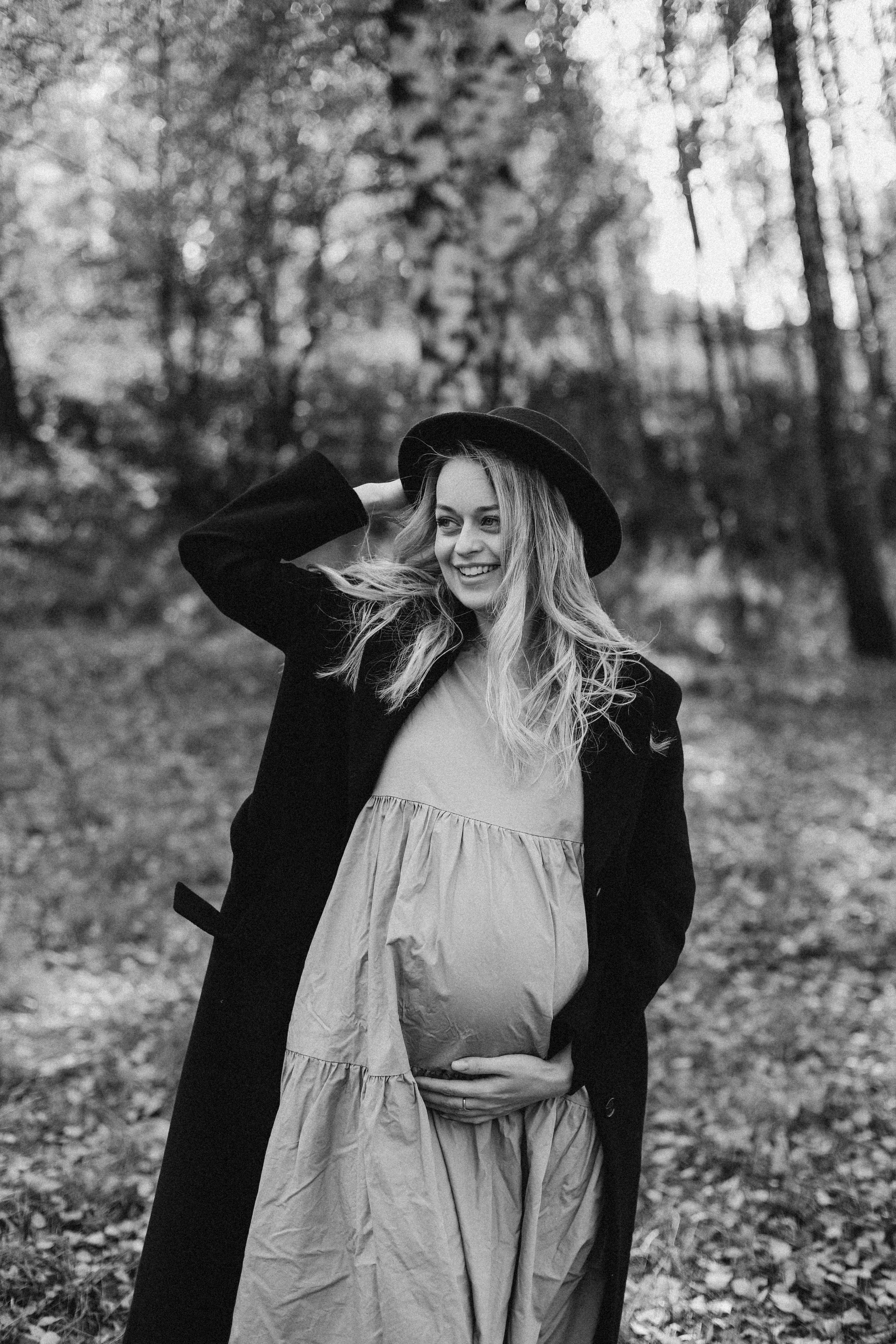 Прогулка в лесу. Фотограф в Алматы и Москве Даша Пушкина