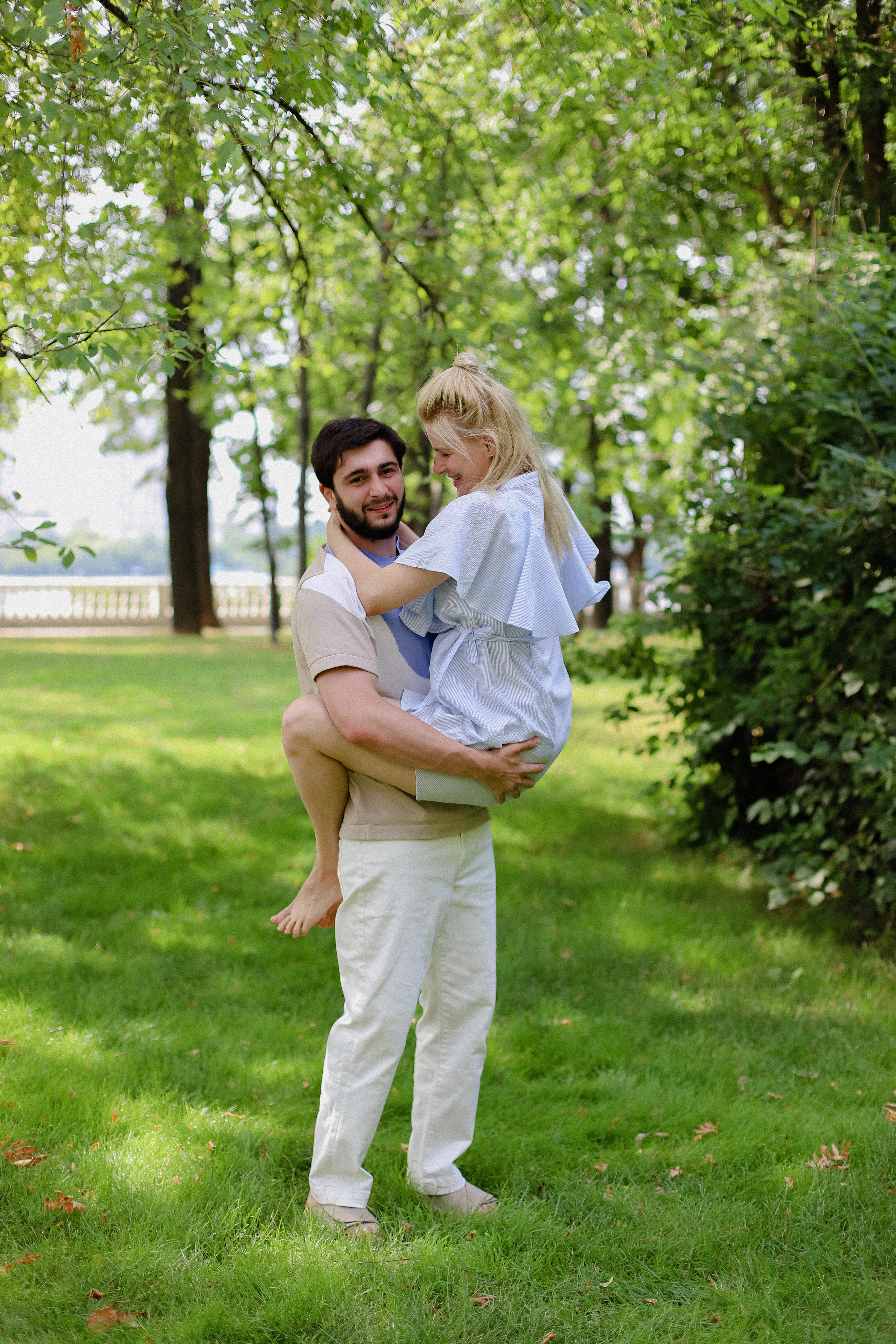 Лето. Фотограф в Алматы и Москве Даша Пушкина