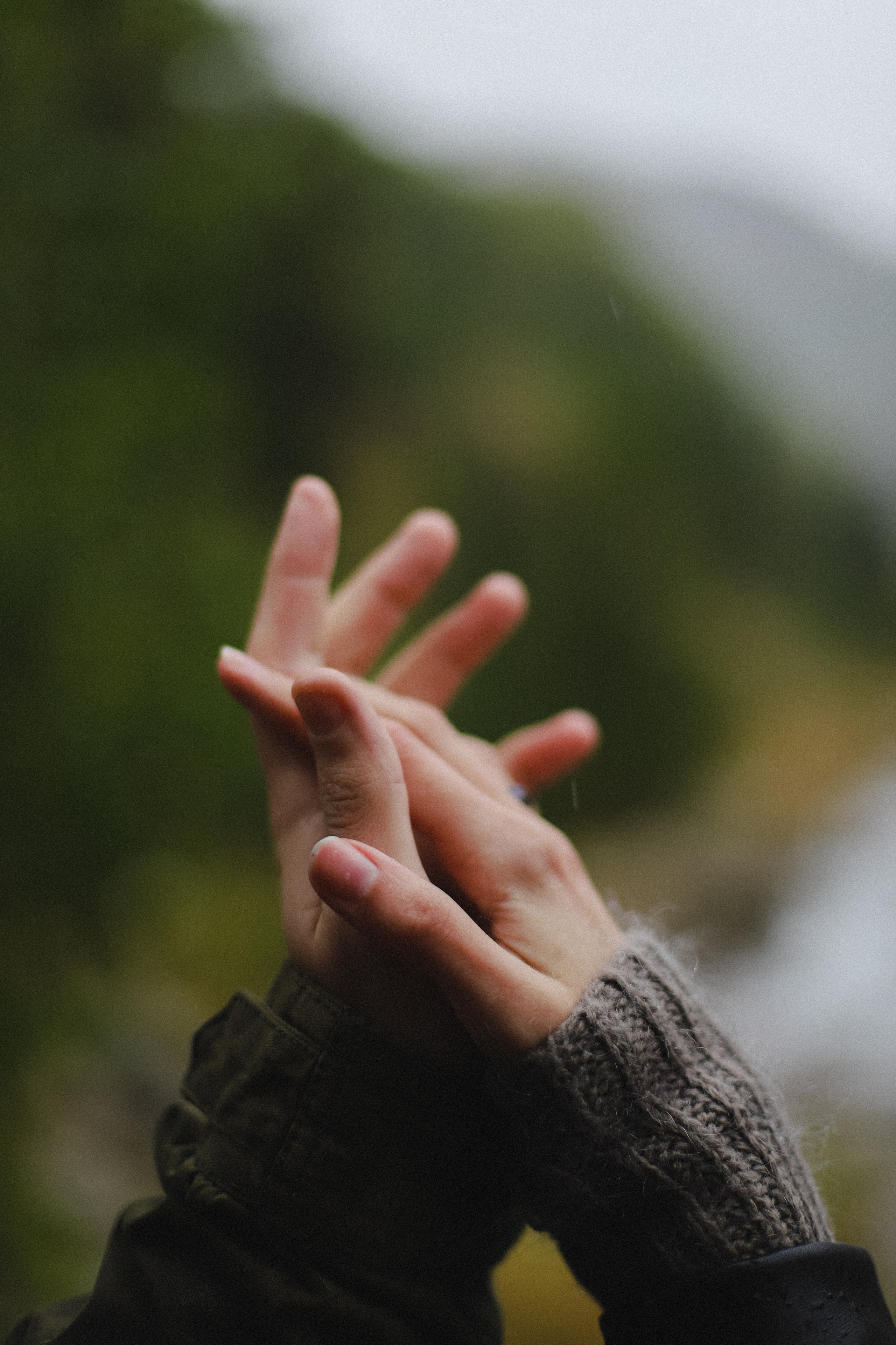 Дождь в горах. Фотограф в Алматы и Москве Даша Пушкина