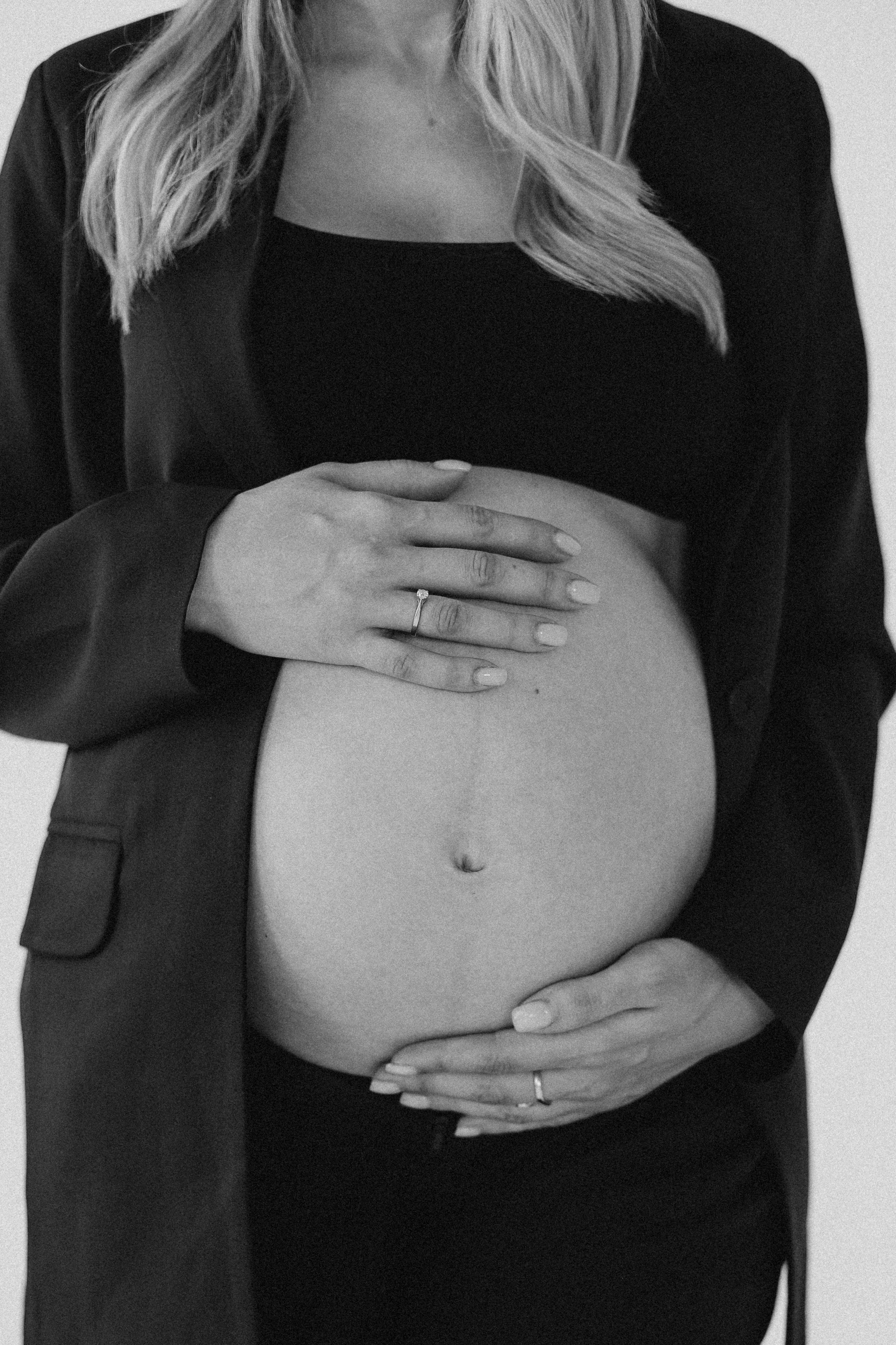 Про любовь. Фотограф в Алматы и Москве Даша Пушкина