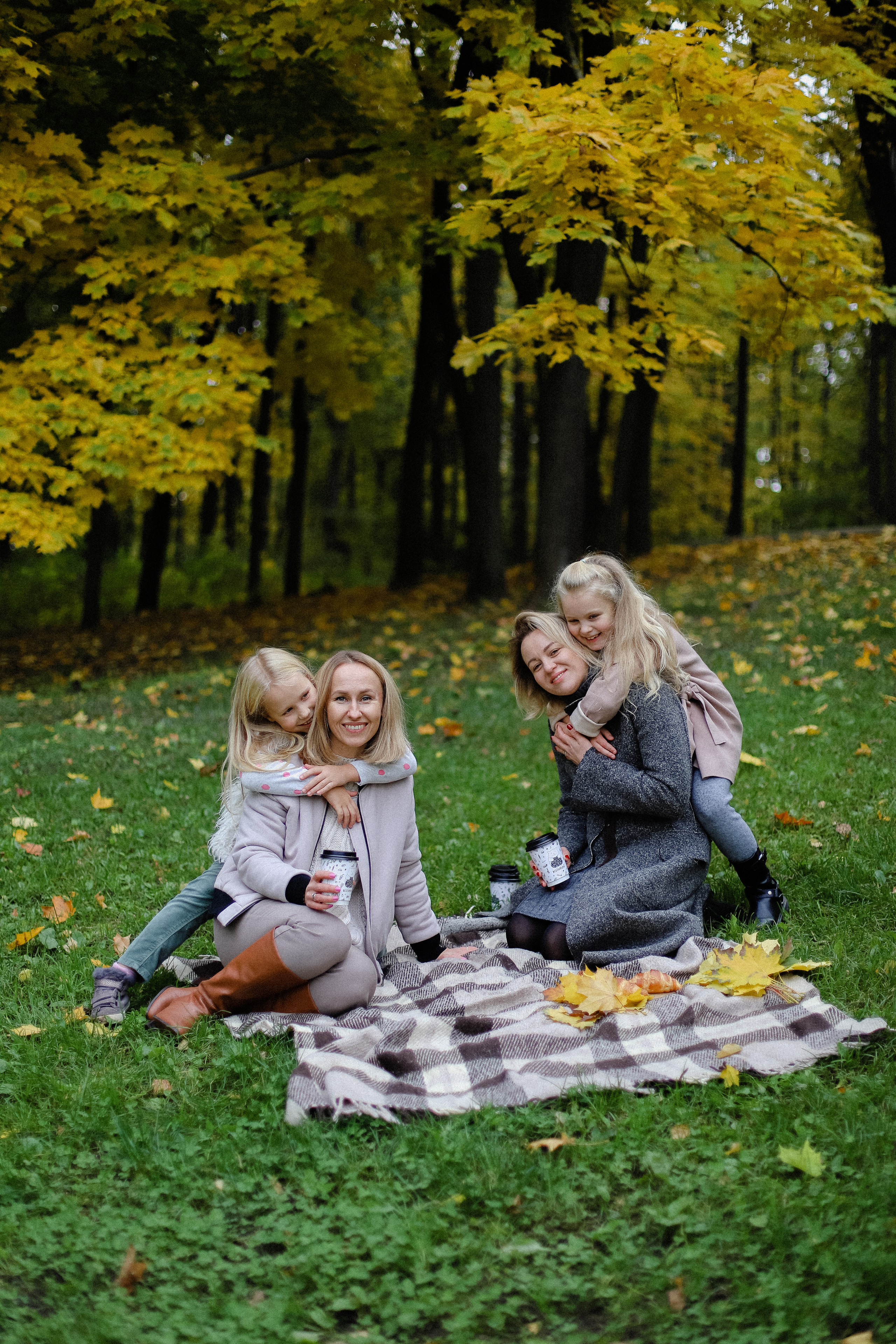 Осень в парке. Фотограф в Алматы и Москве Даша Пушкина