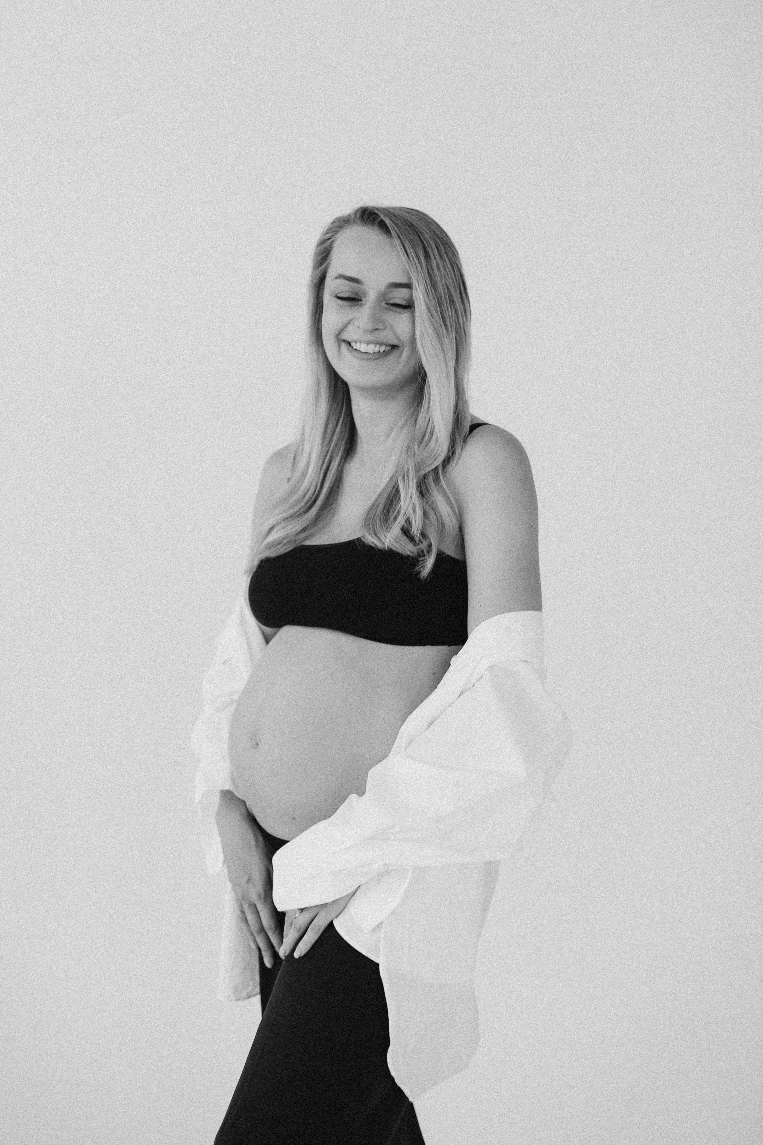 Про любовь. Фотограф в Алматы и Москве Даша Пушкина