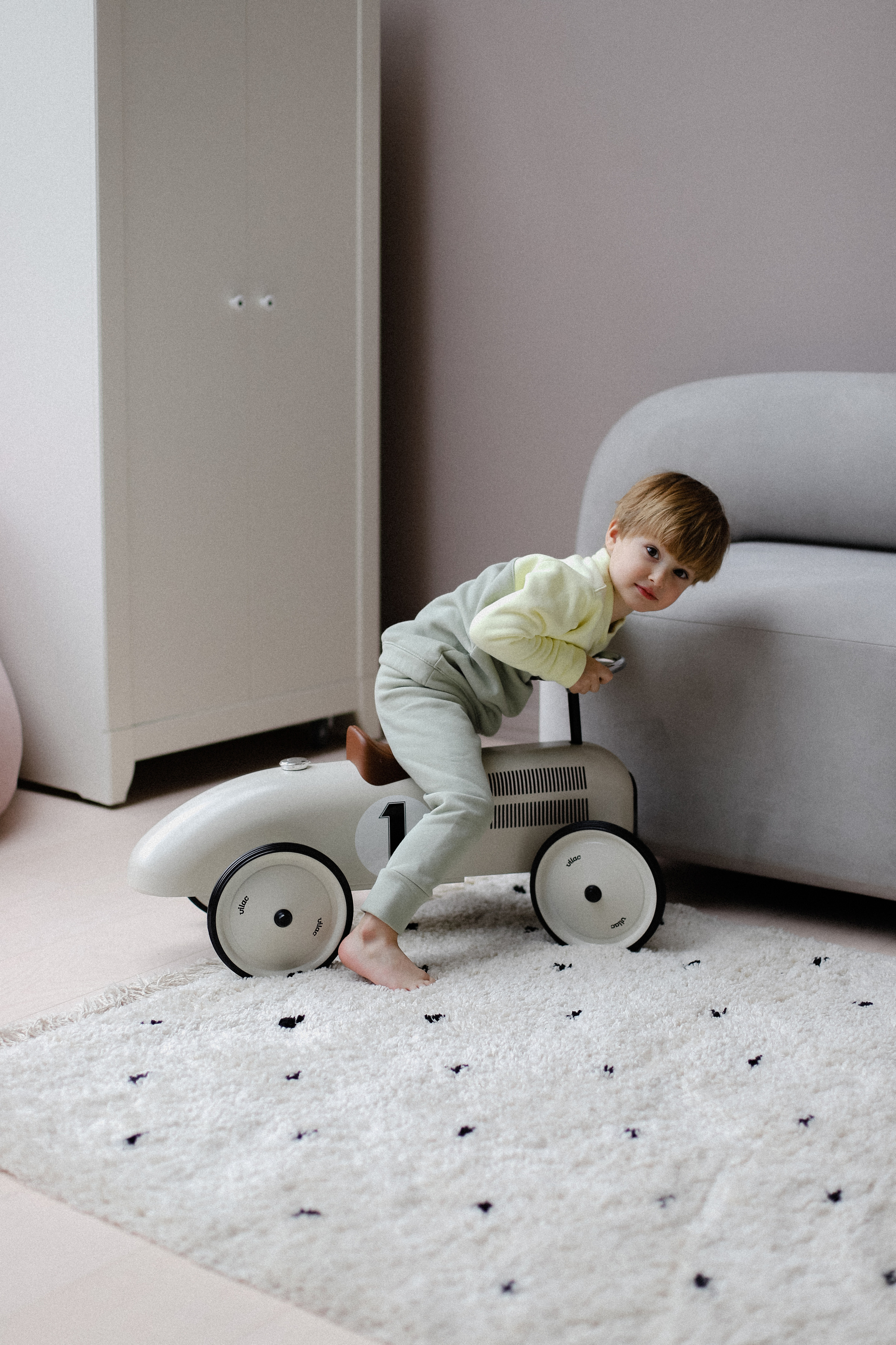 Мастерская. Фотограф в Алматы и Москве Даша Пушкина