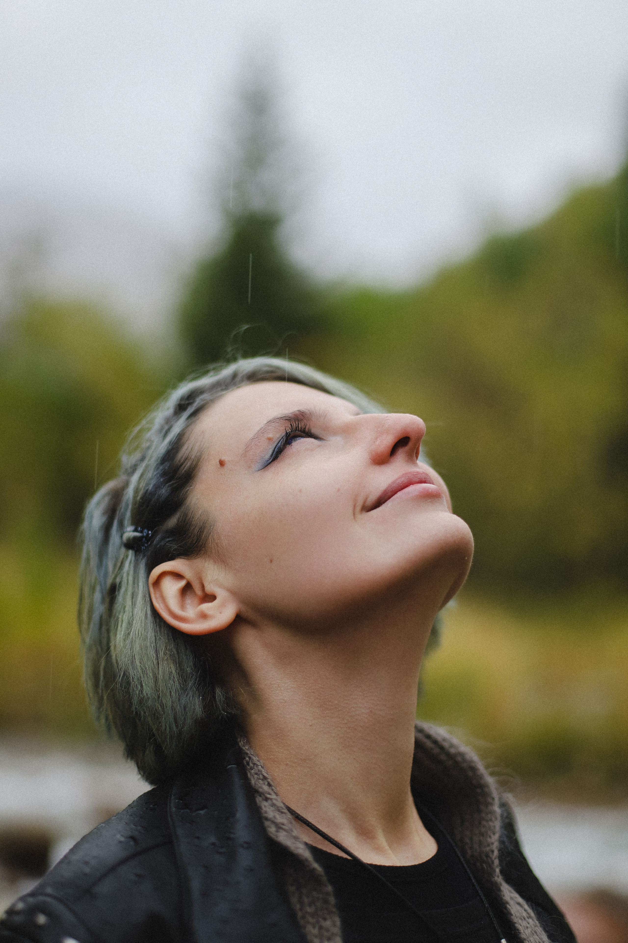 Дождь в горах. Фотограф в Алматы и Москве Даша Пушкина