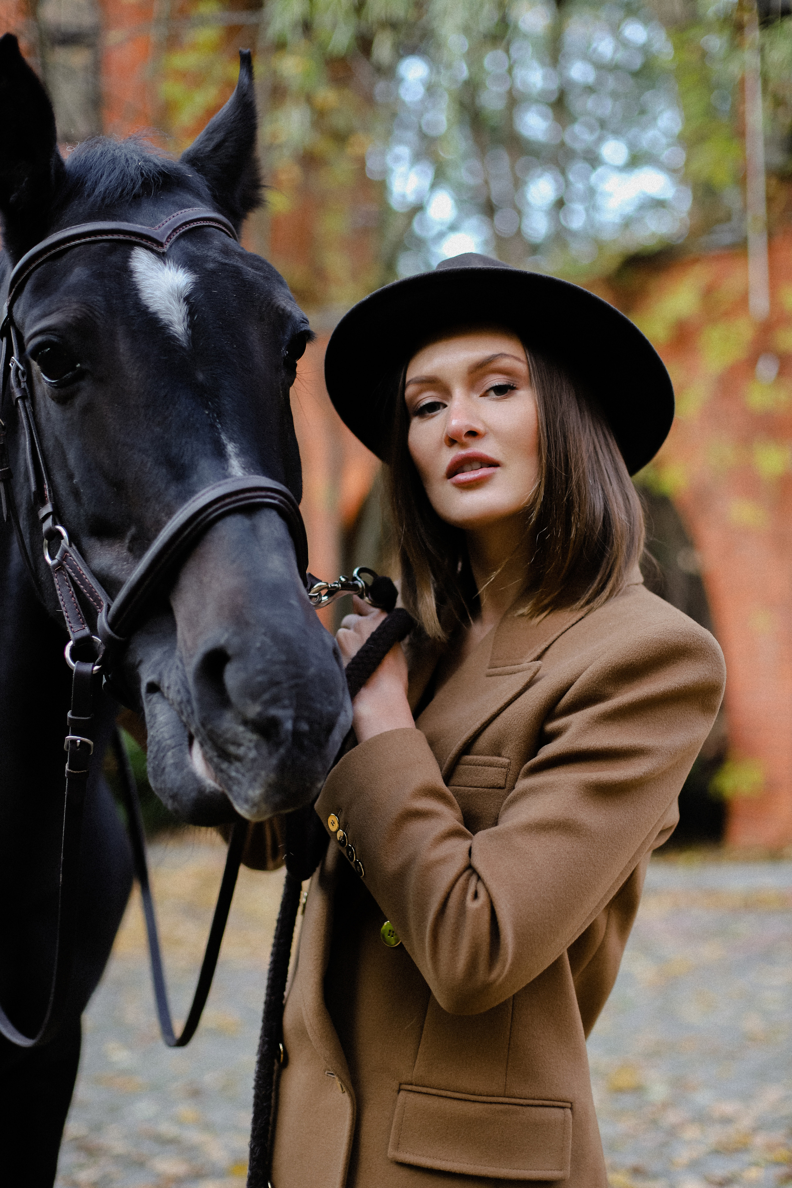 На конюшне. Фотограф в Алматы и Москве Даша Пушкина