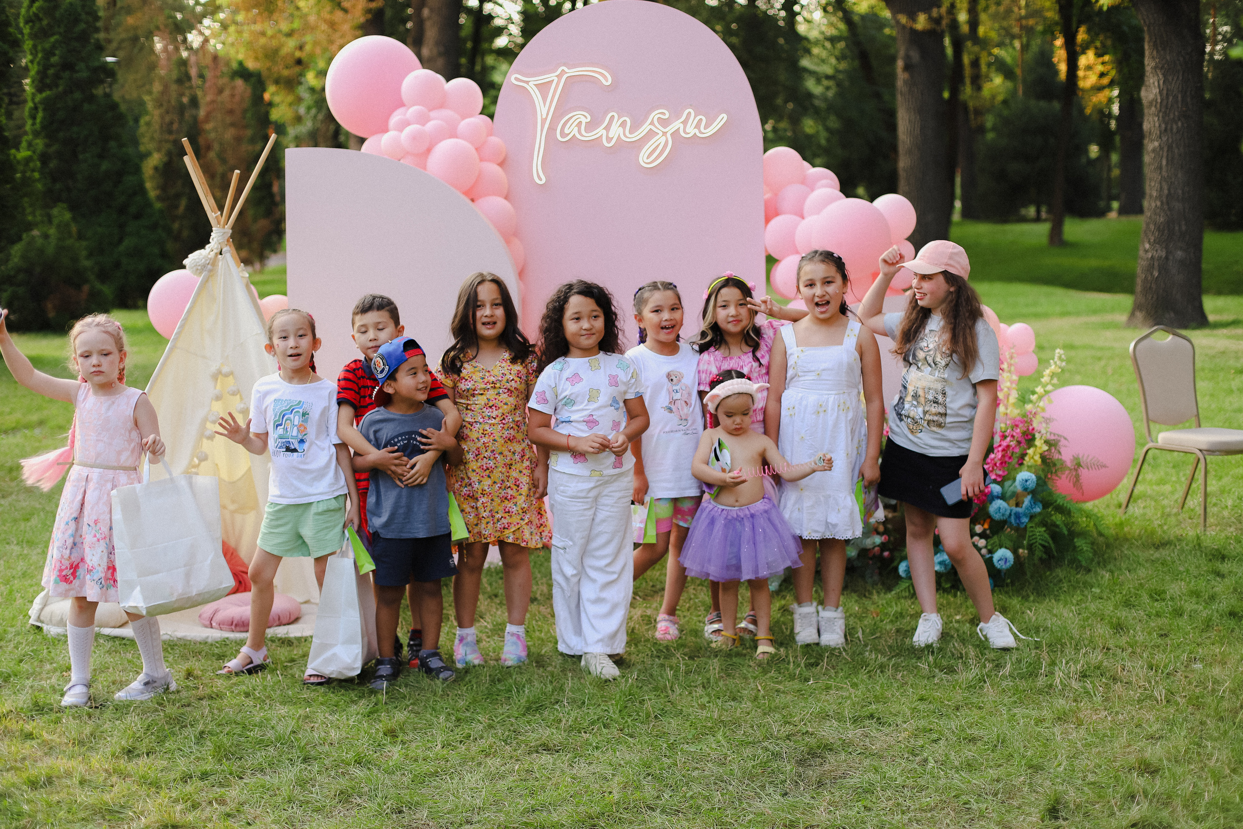 Тансу 8 лет. Фотограф в Алматы и Москве Даша Пушкина