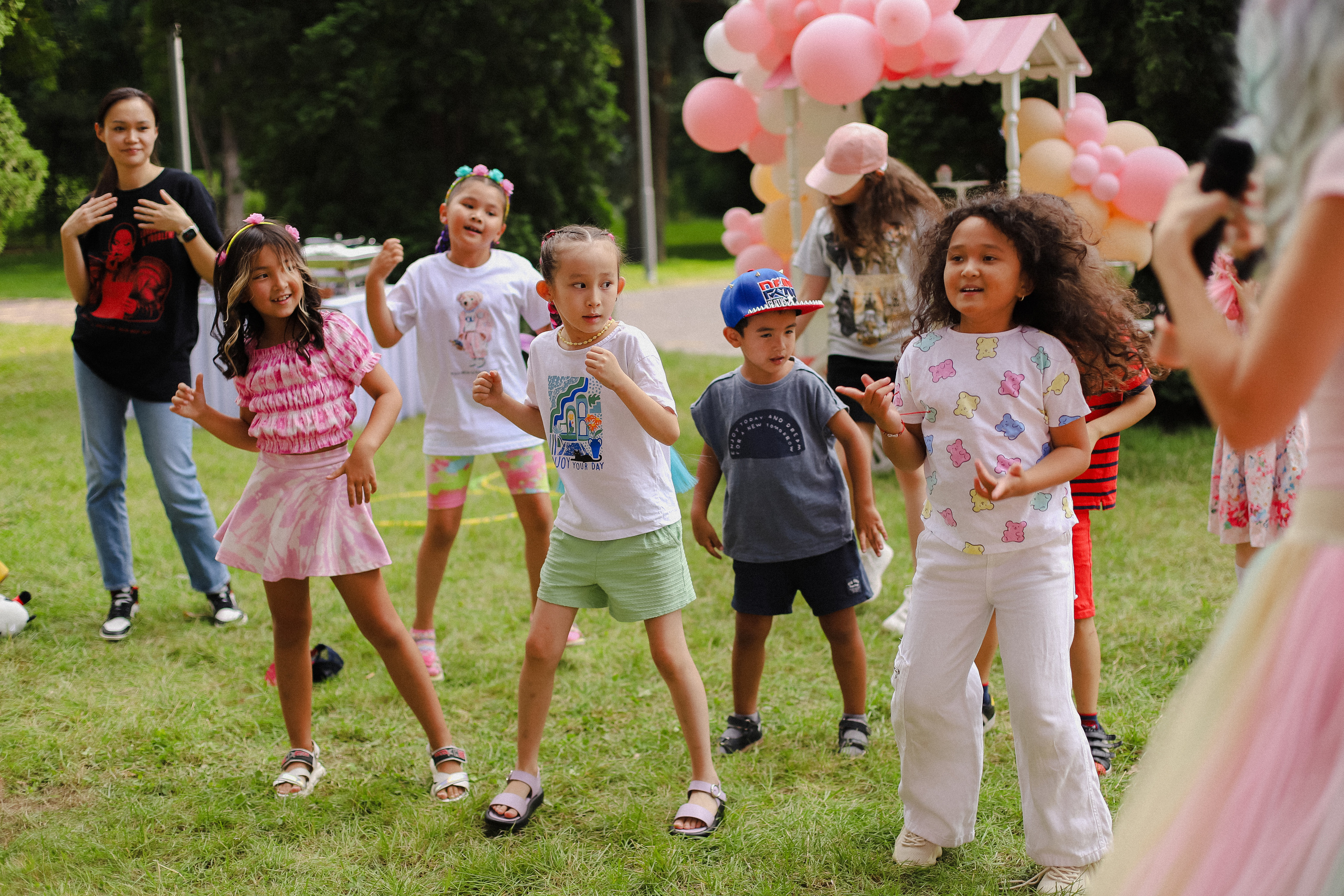 Тансу 8 лет. Фотограф в Алматы и Москве Даша Пушкина