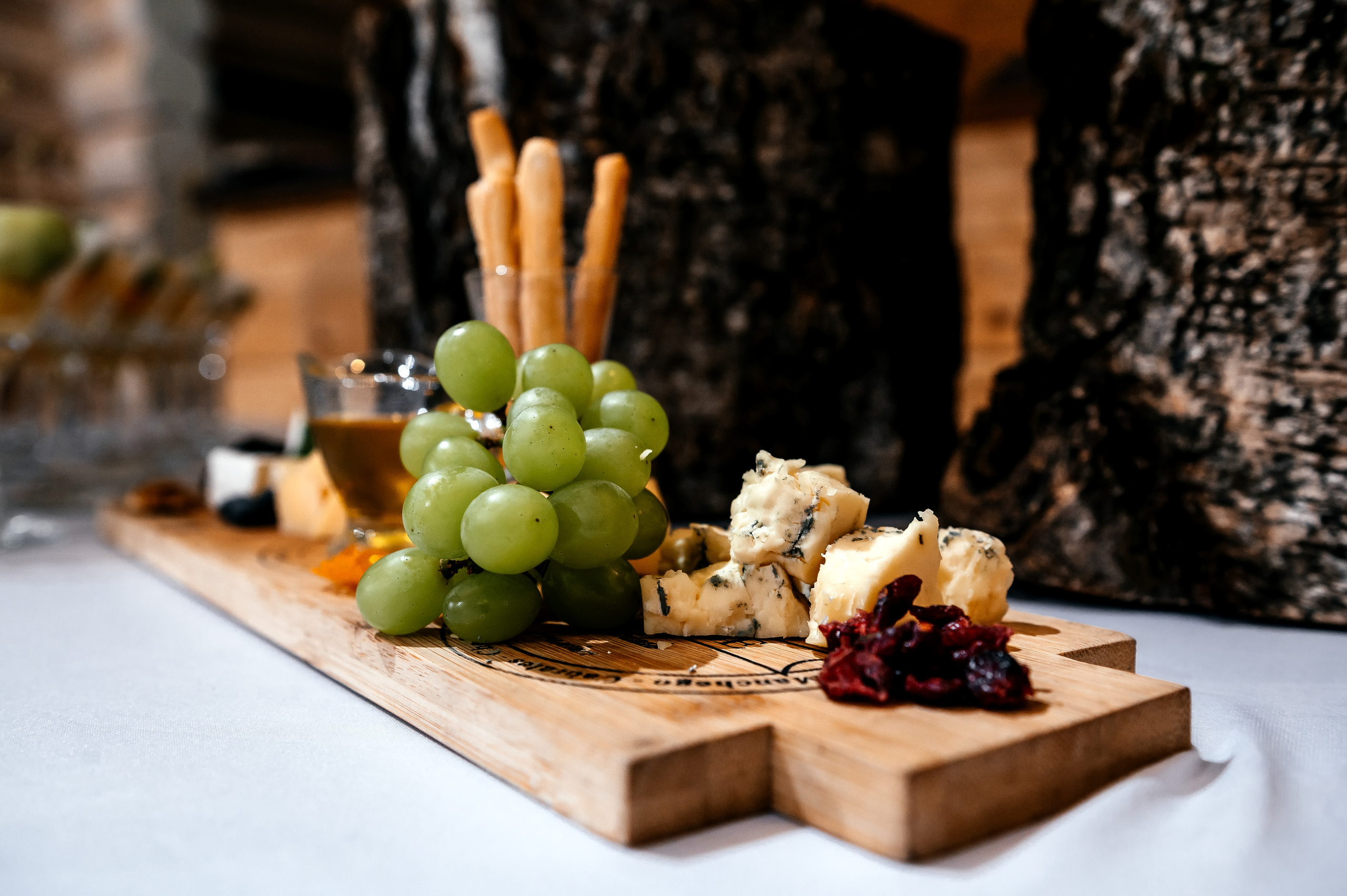 Зимняя свадьба в Загородном клубе «Барин». Свадебный и семейный фотограф Виктория Носачёва. Щелково, Москва и МО