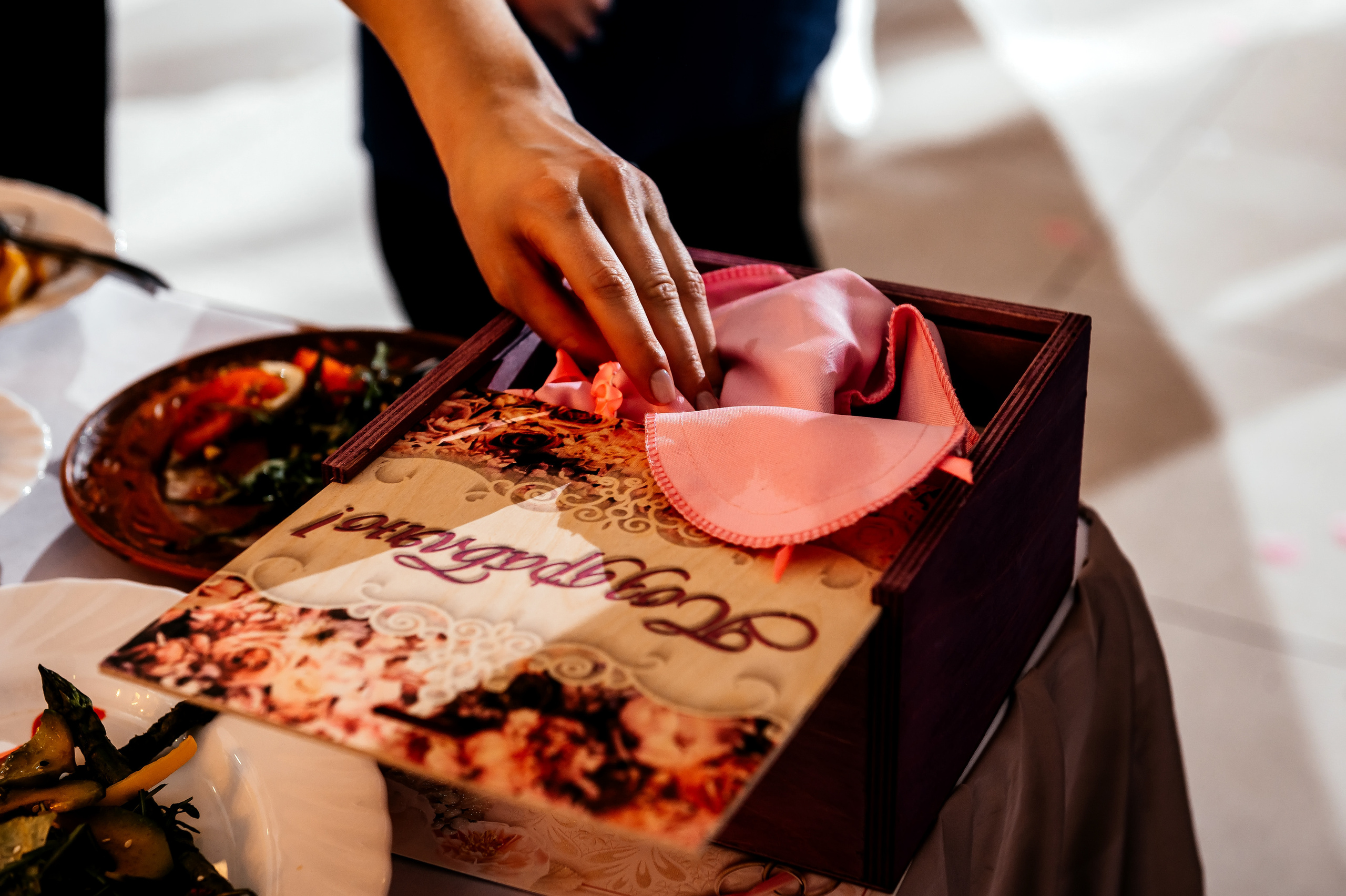 Зимняя свадьба в Загородном клубе «Барин». Свадебный и семейный фотограф Виктория Носачёва. Щелково, Москва и МО