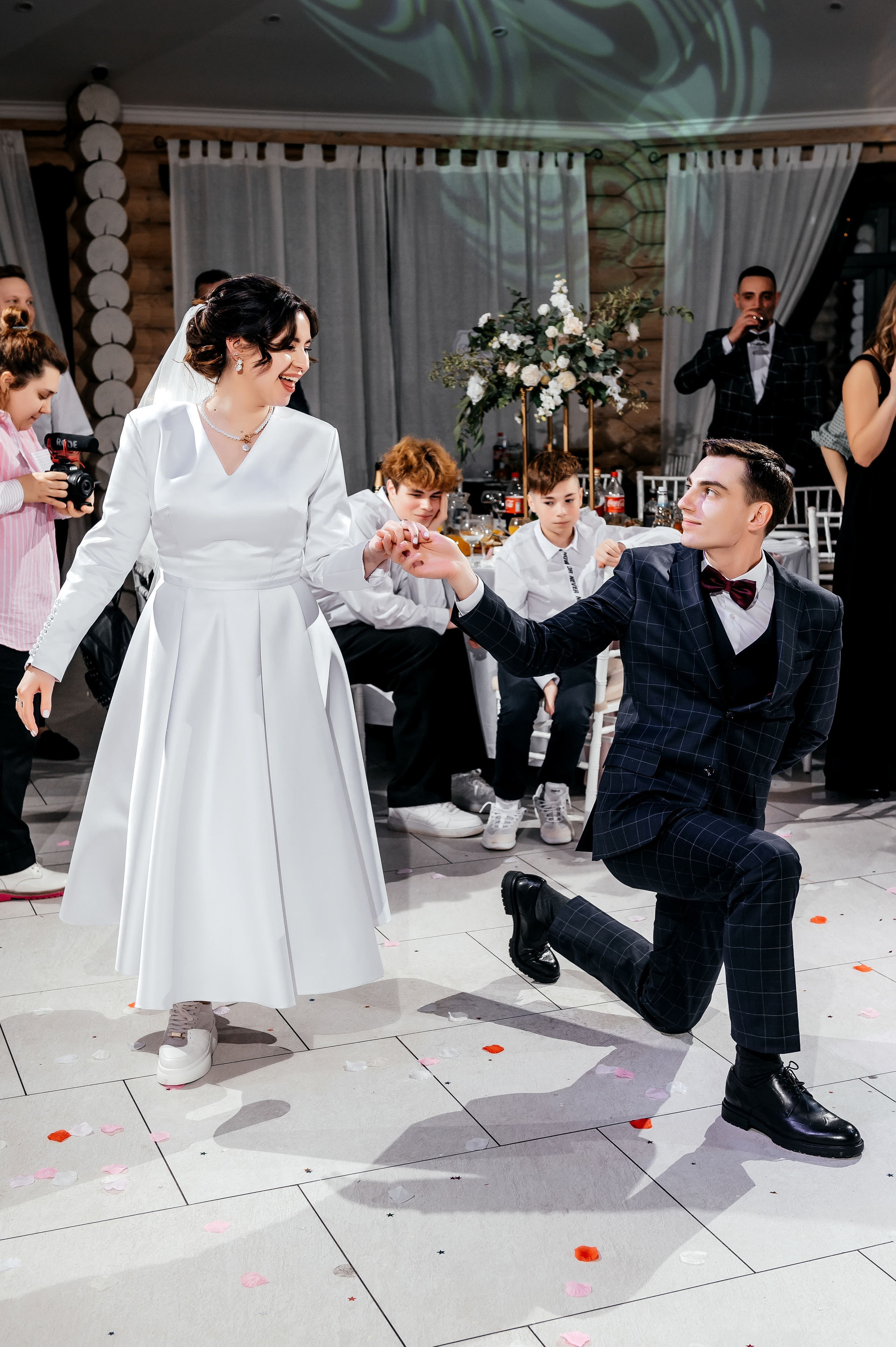 Зимняя свадьба в Загородном клубе «Барин». Свадебный и семейный фотограф Виктория Носачёва. Щелково, Москва и МО