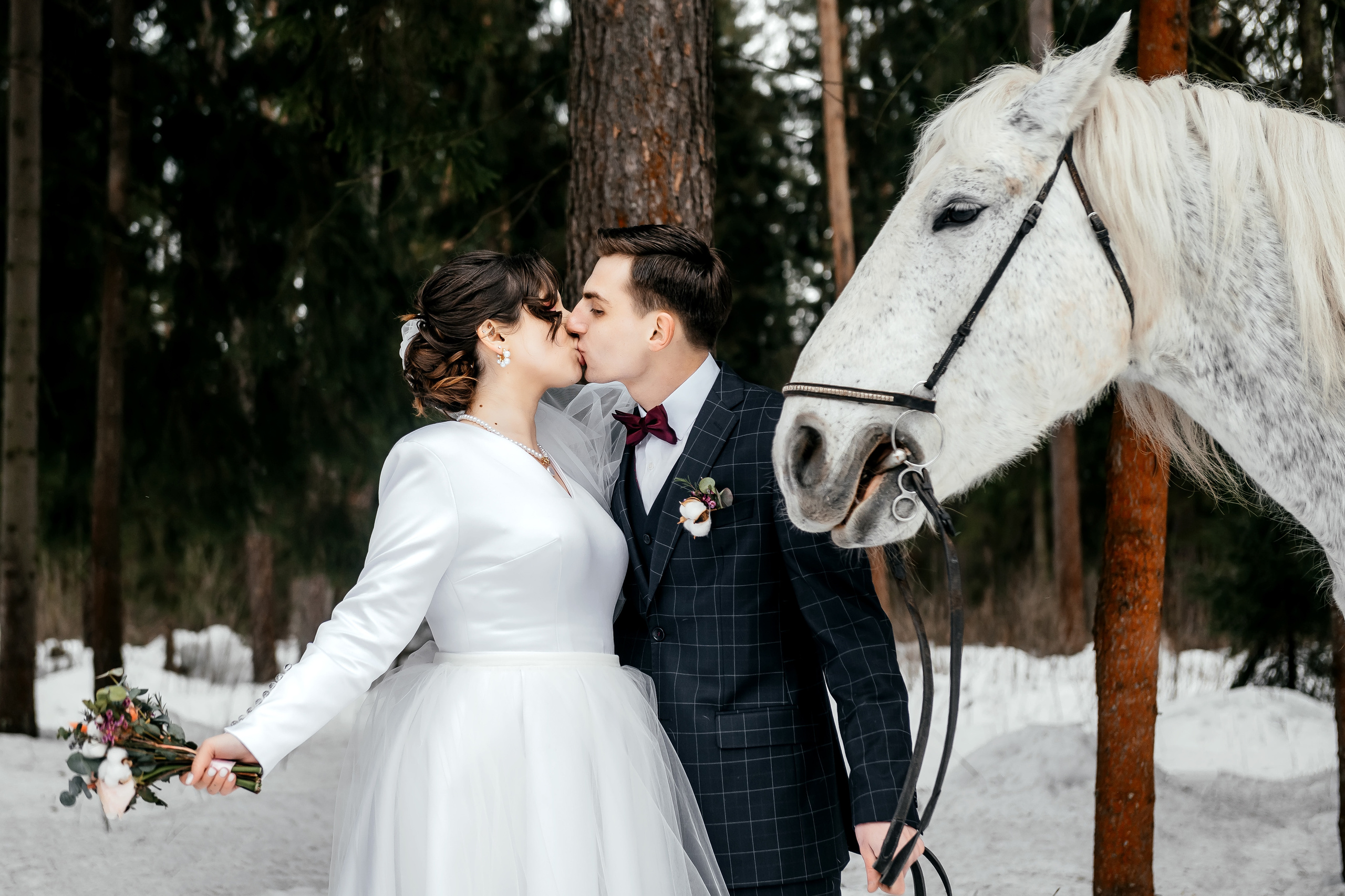 Зимняя свадьба в Загородном клубе «Барин». Свадебный и семейный фотограф Виктория Носачёва. Щелково, Москва и МО