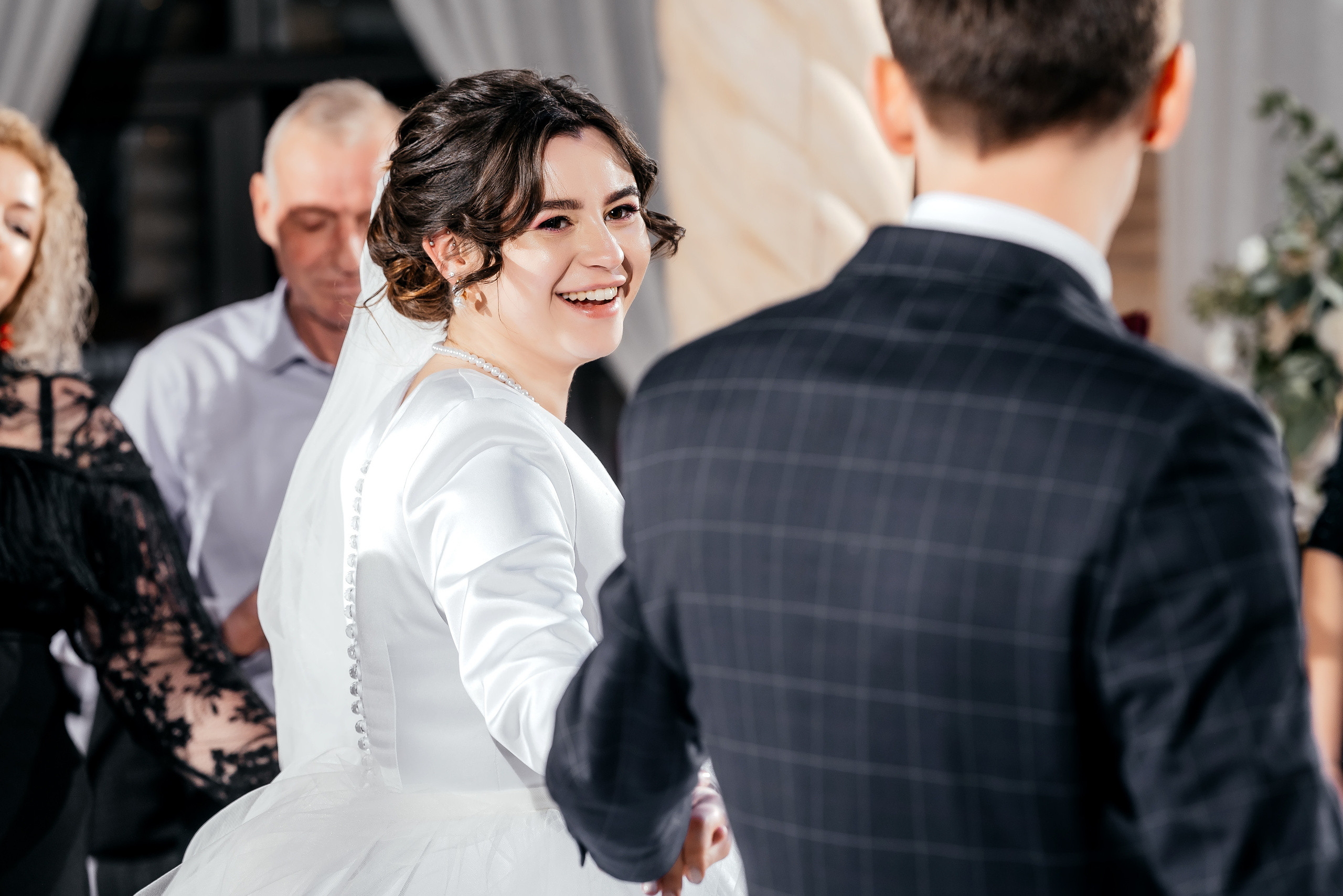 Зимняя свадьба в Загородном клубе «Барин». Свадебный и семейный фотограф Виктория Носачёва. Щелково, Москва и МО