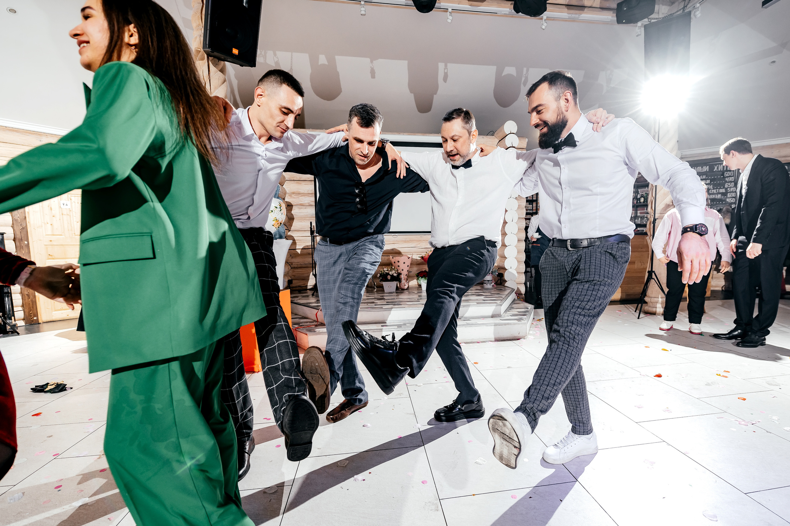 Зимняя свадьба в Загородном клубе «Барин». Свадебный и семейный фотограф Виктория Носачёва. Щелково, Москва и МО