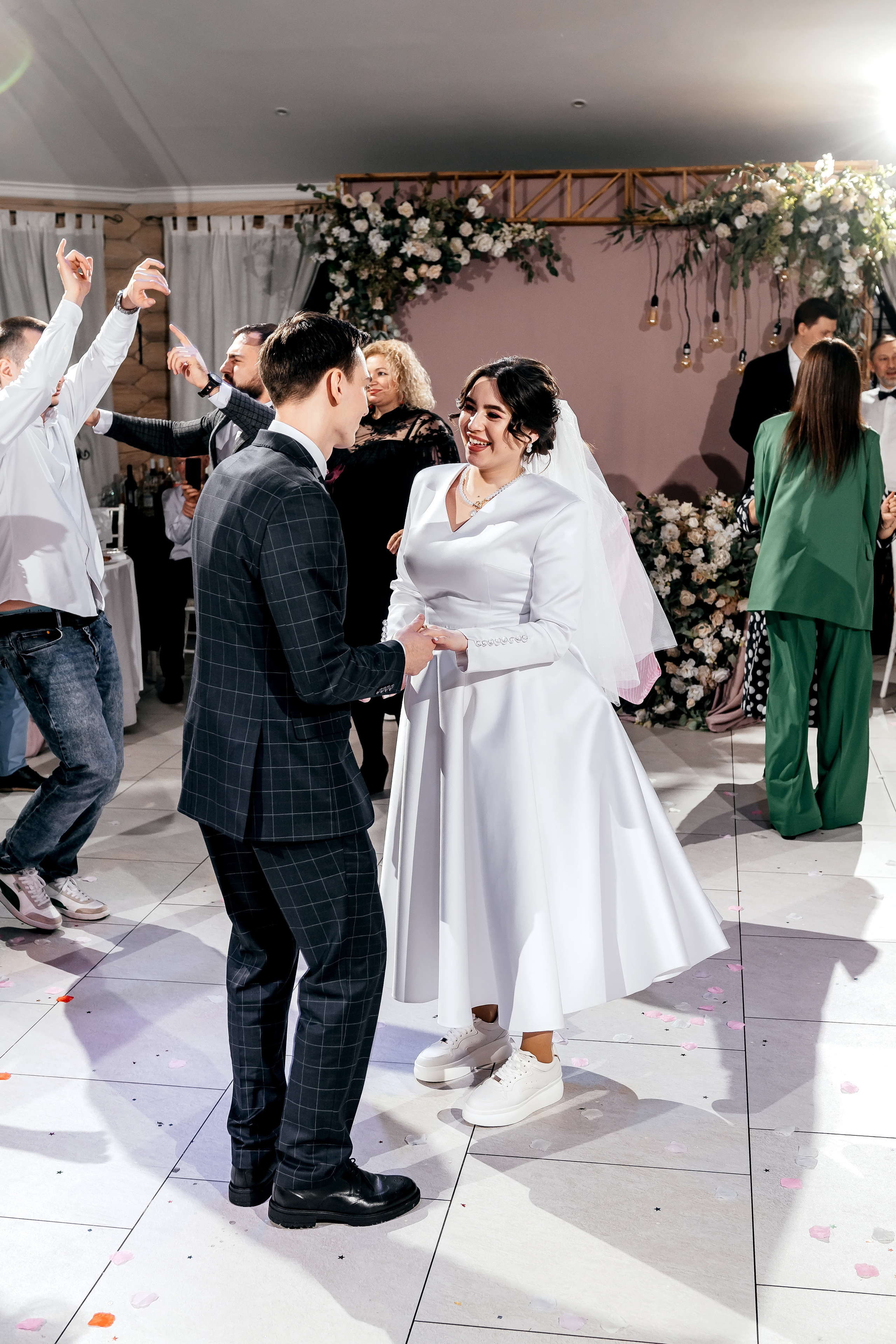 Зимняя свадьба в Загородном клубе «Барин». Свадебный и семейный фотограф Виктория Носачёва. Щелково, Москва и МО