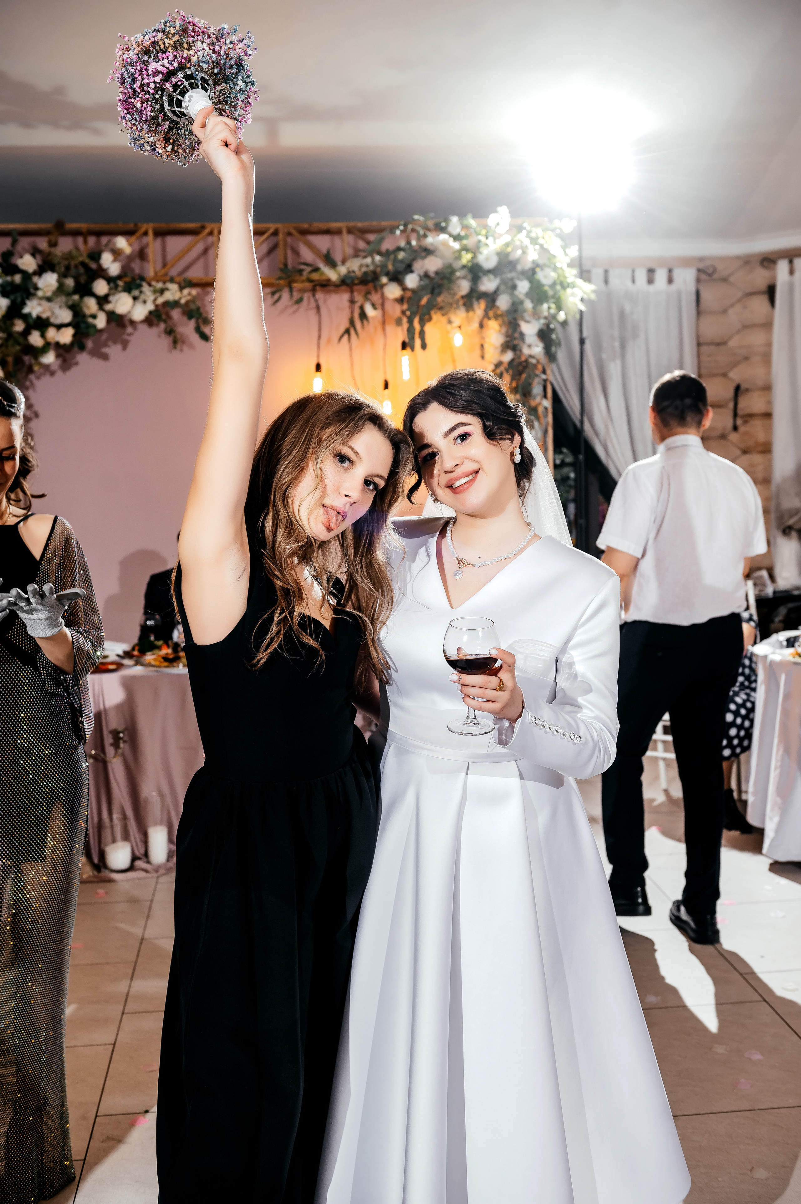 Зимняя свадьба в Загородном клубе «Барин». Свадебный и семейный фотограф Виктория Носачёва. Щелково, Москва и МО