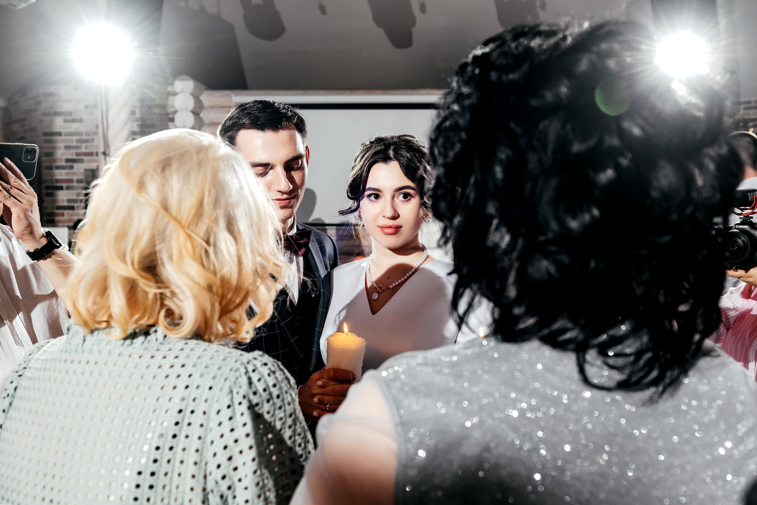 Зимняя свадьба в Загородном клубе «Барин». Свадебный и семейный фотограф Виктория Носачёва. Щелково, Москва и МО