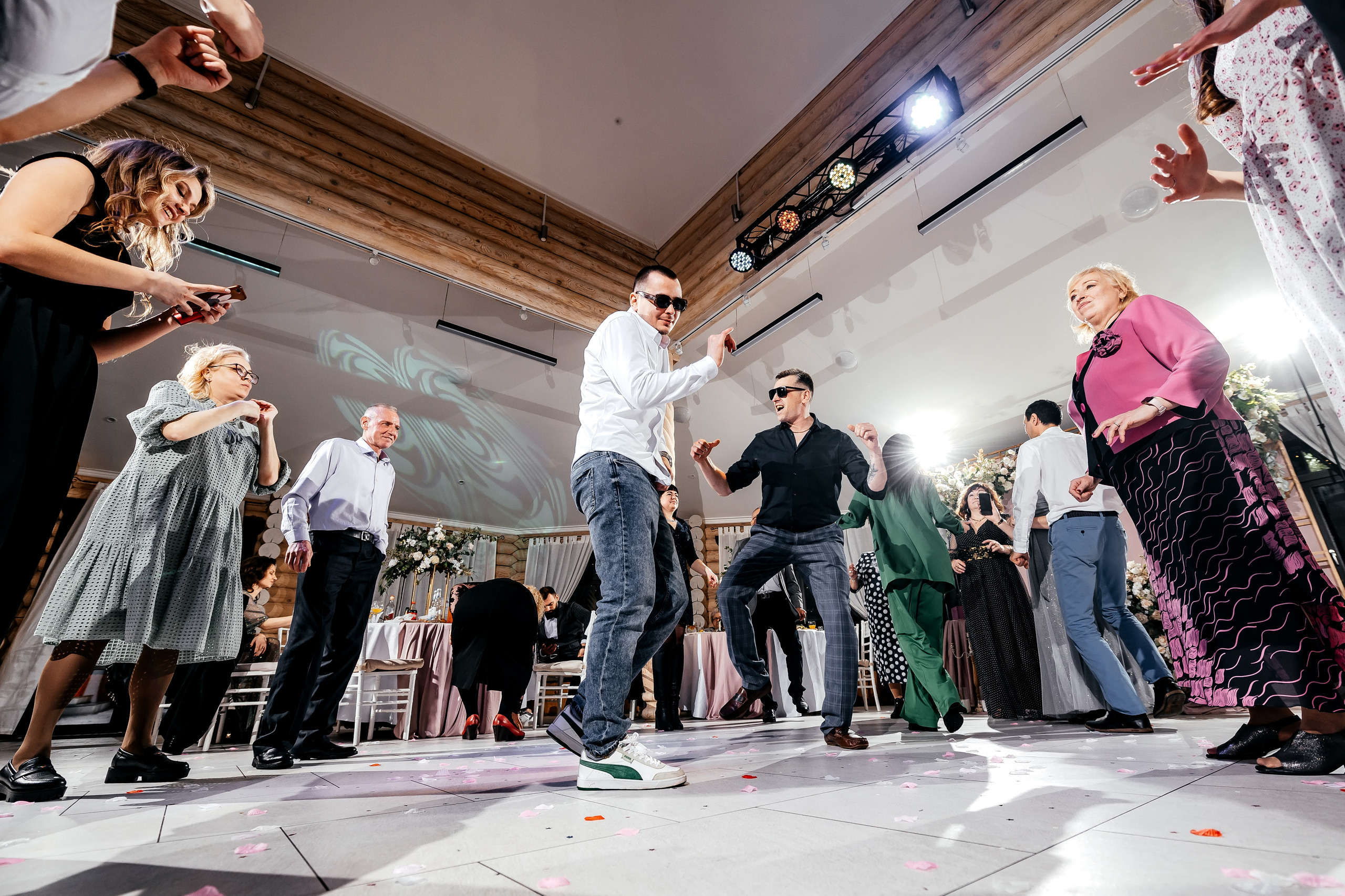 Зимняя свадьба в Загородном клубе «Барин». Свадебный и семейный фотограф Виктория Носачёва. Щелково, Москва и МО