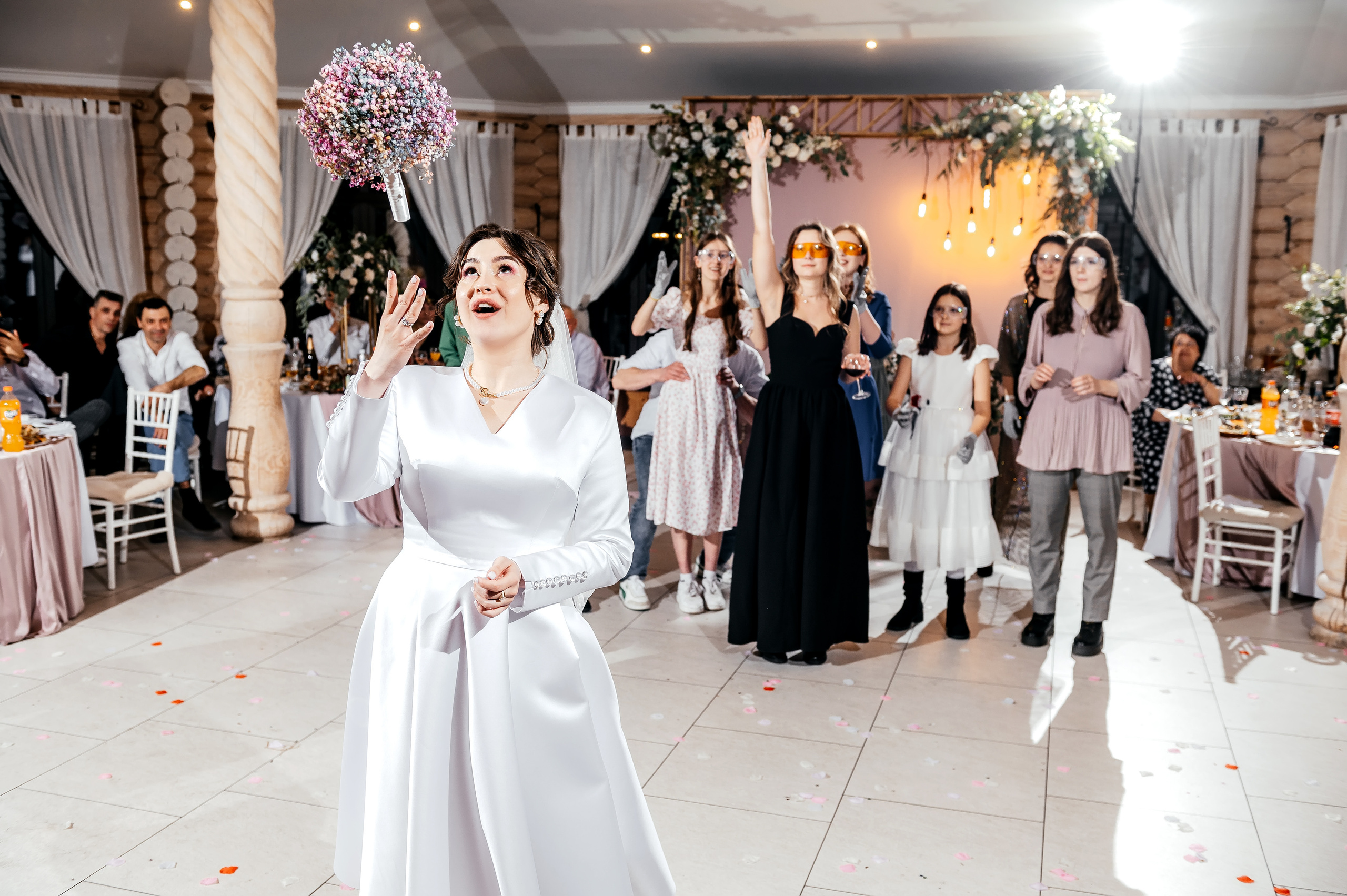 Зимняя свадьба в Загородном клубе «Барин». Свадебный и семейный фотограф Виктория Носачёва. Щелково, Москва и МО