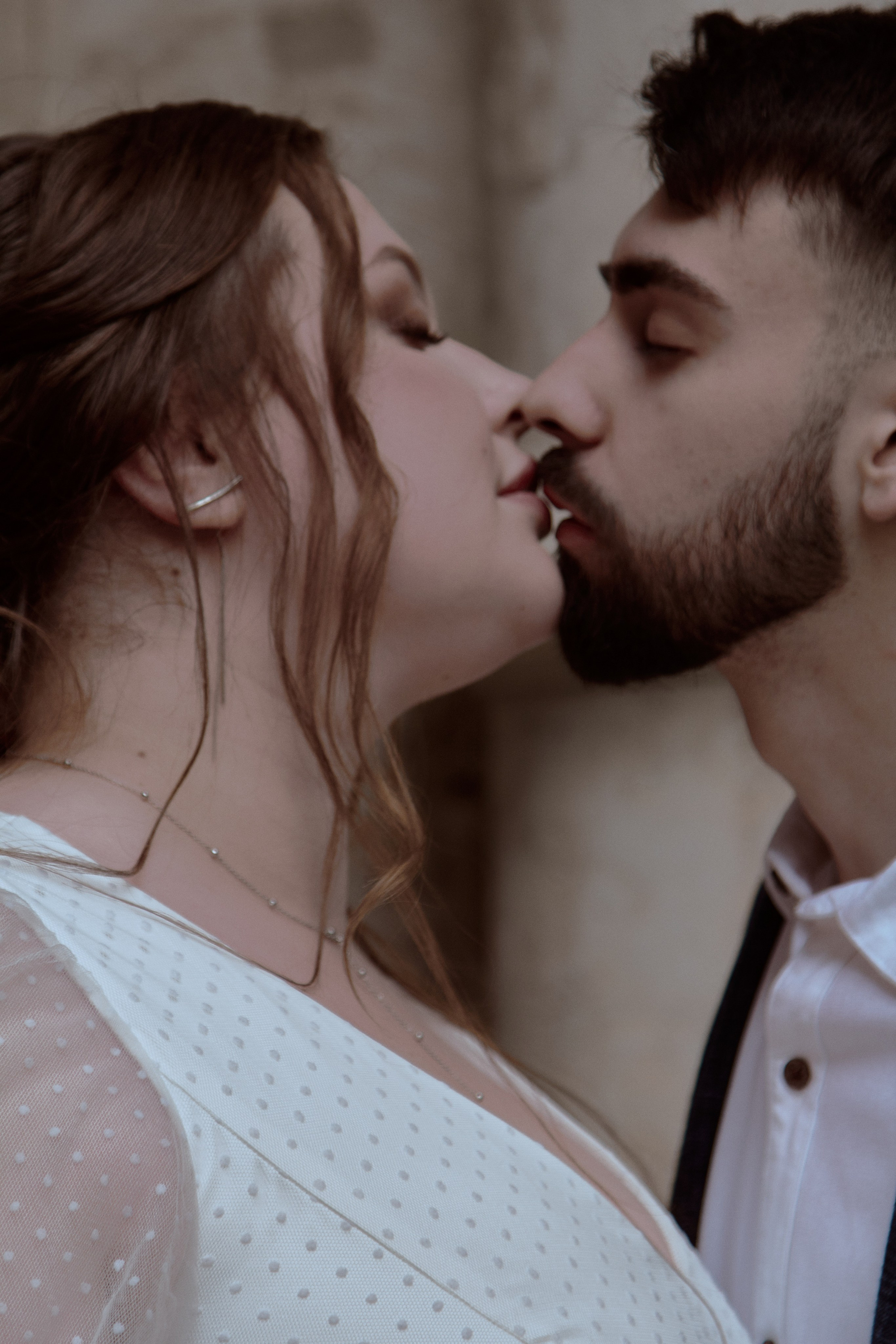 Виктория и Даниэль. Владимирский храм. Фотограф лавстори Москва/МО Приятелева Ангелина