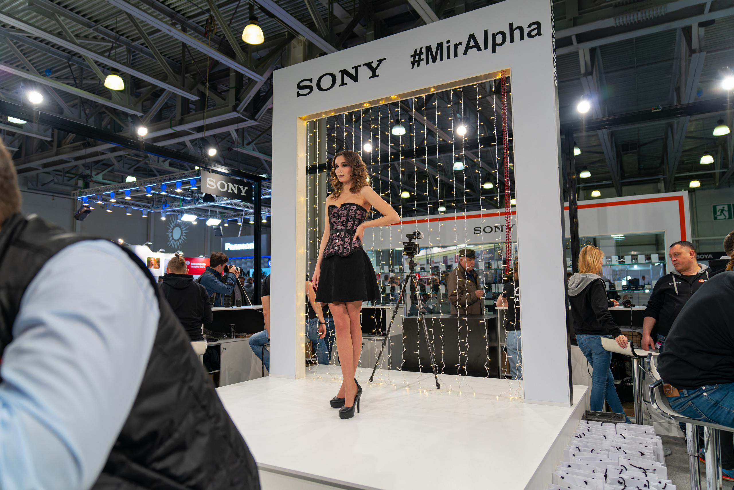 С фотофорума 2019. Фотограф — видеограф в Москве Дмитрий Менделеев