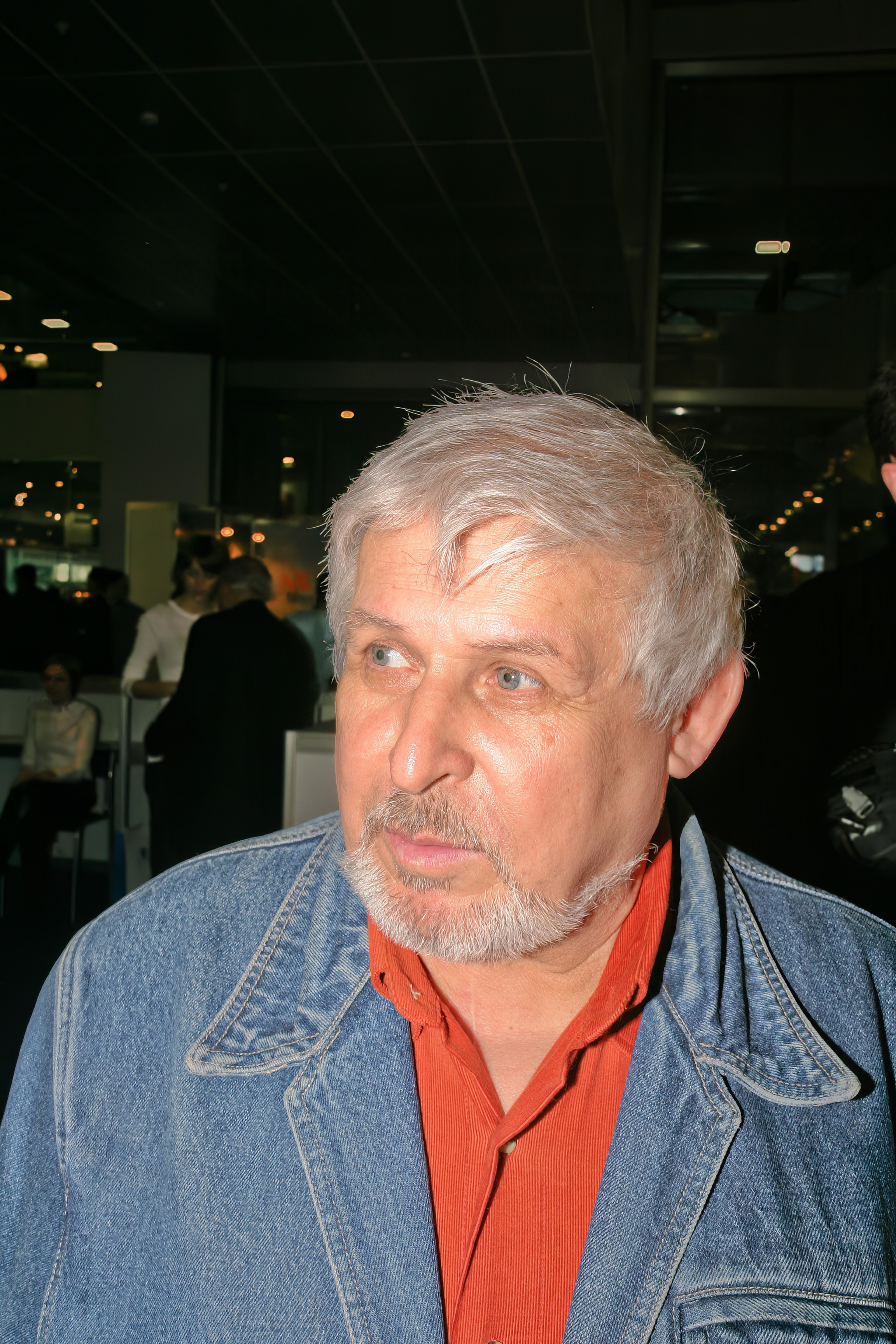 6 международная выставка Фотофорум 2006 — День 2: Часть 4. Фотограф — видеограф в Москве Дмитрий Менделеев