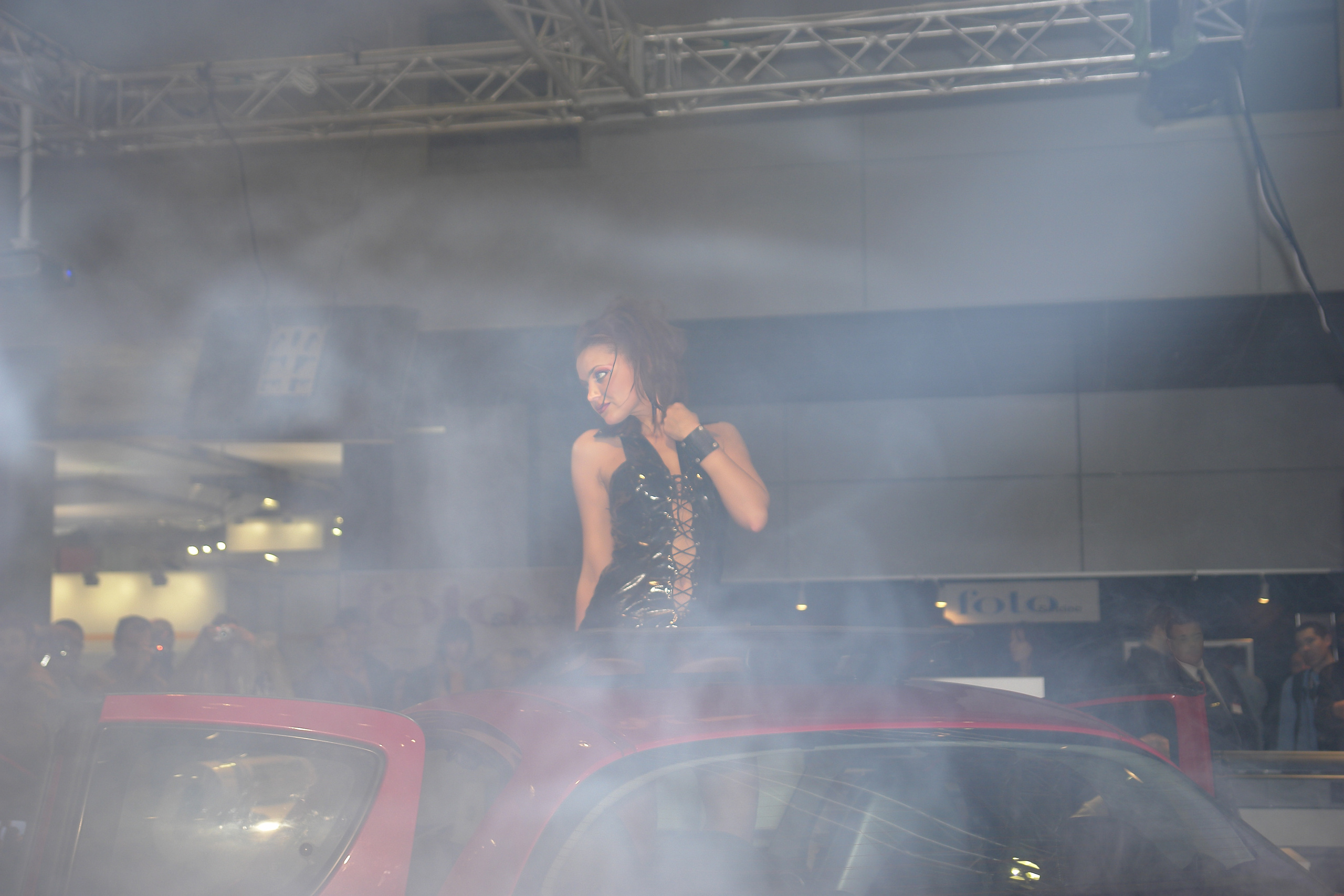 6 международная выставка Фотофорум 2006 — День 2: Часть 3. Фотограф — видеограф в Москве Дмитрий Менделеев