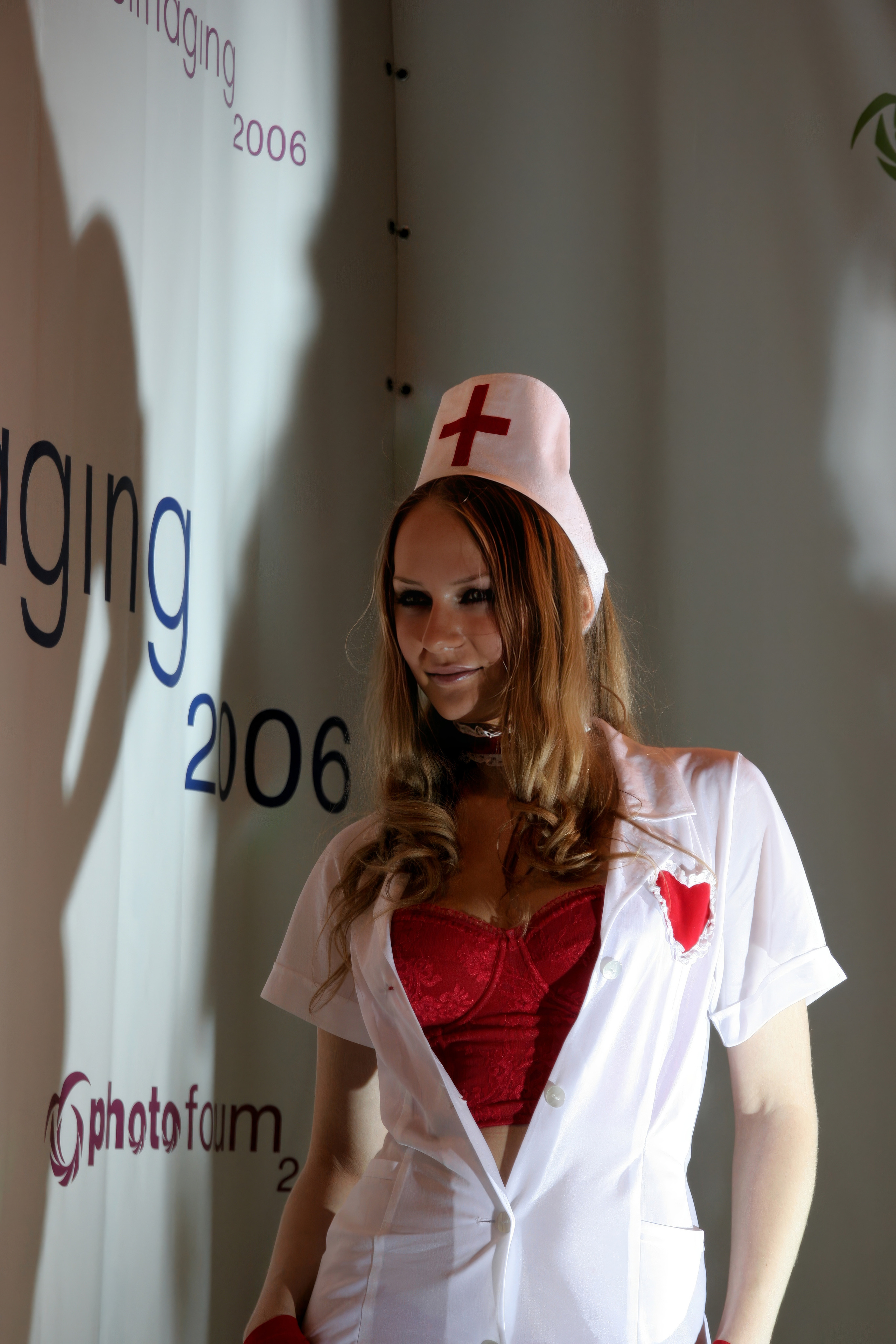 6 международная выставка в Крокус Экспо Фотофорум 2006 — День 1: Часть. Фотограф — видеограф в Москве Дмитрий Менделеев