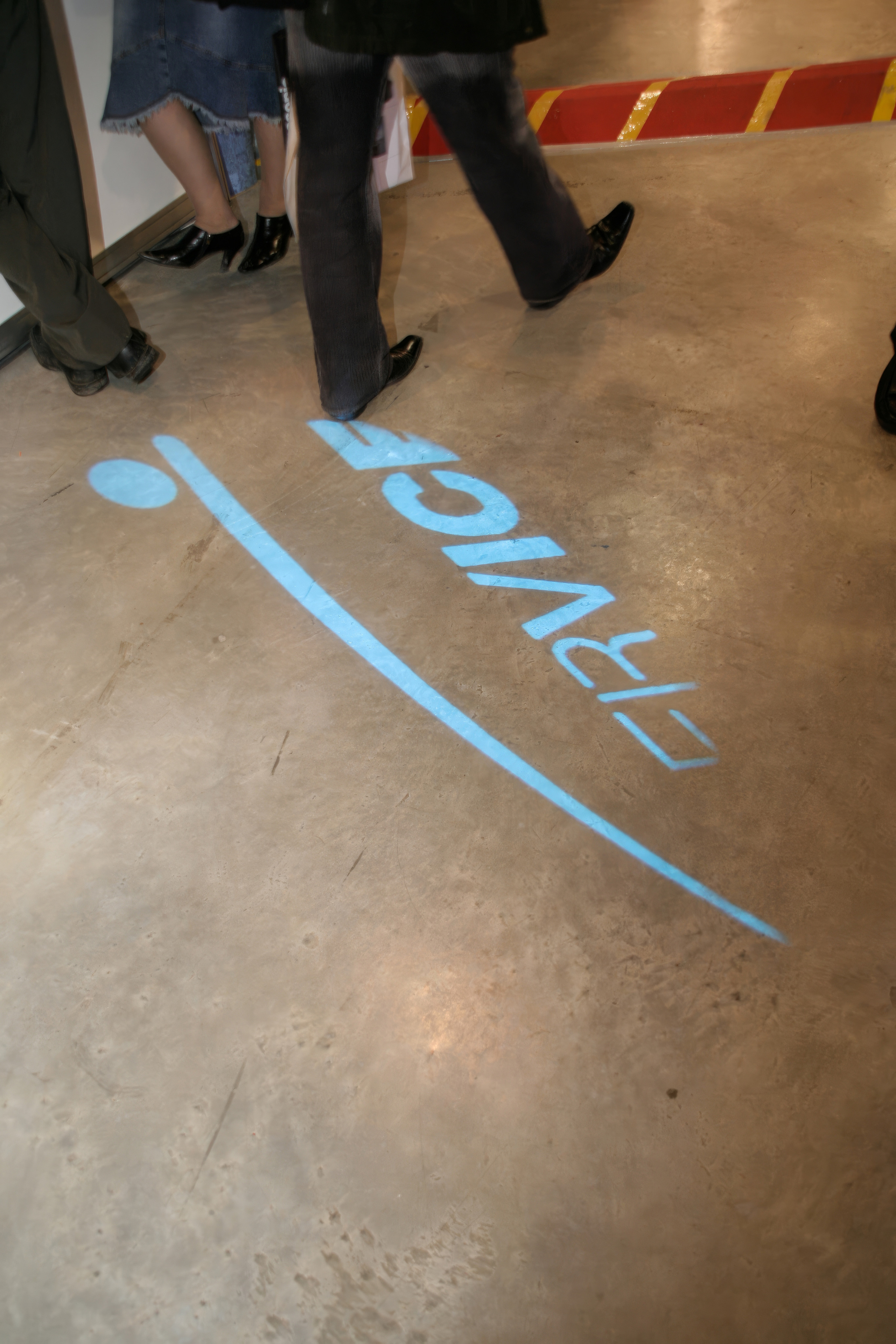 6 международная выставка в Крокус Экспо Фотофорум 2006 — День 1: Часть. Фотограф — видеограф в Москве Дмитрий Менделеев