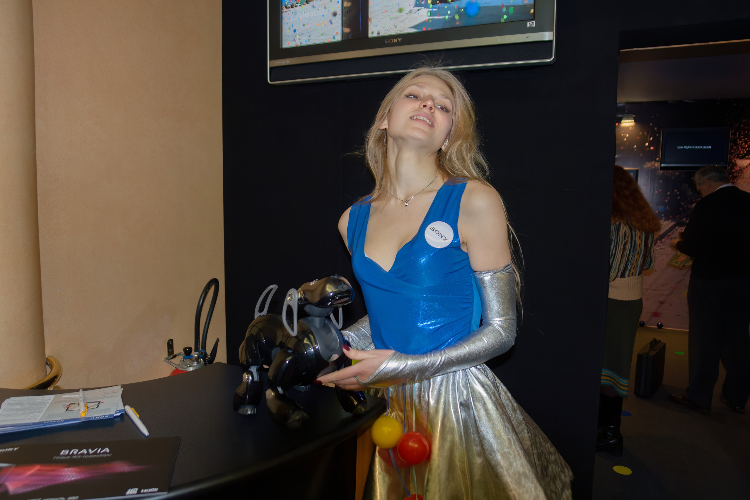 Няшка от Sony