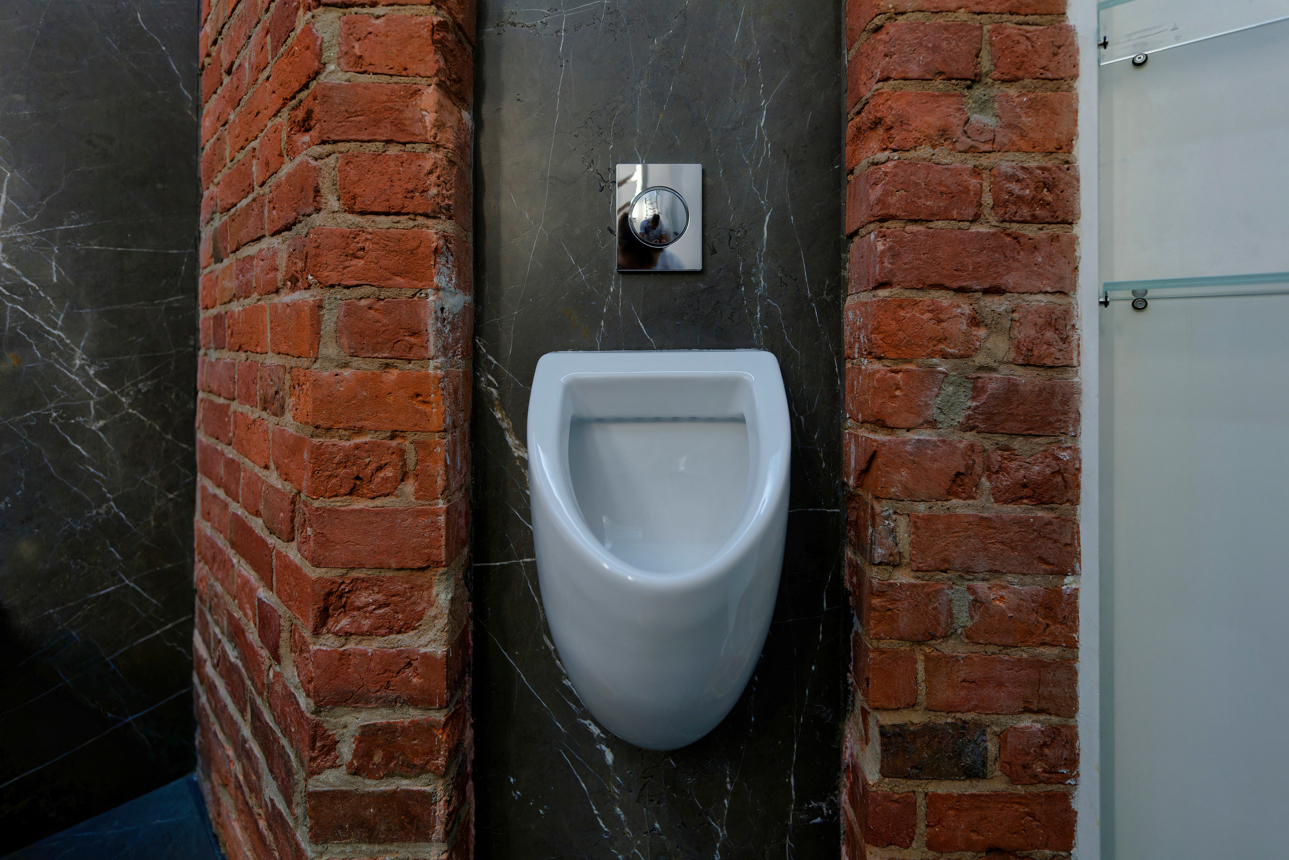 Квартира Пожарский Переулок, Д. 8. Фотограф — видеограф в Москве Дмитрий Менделеев