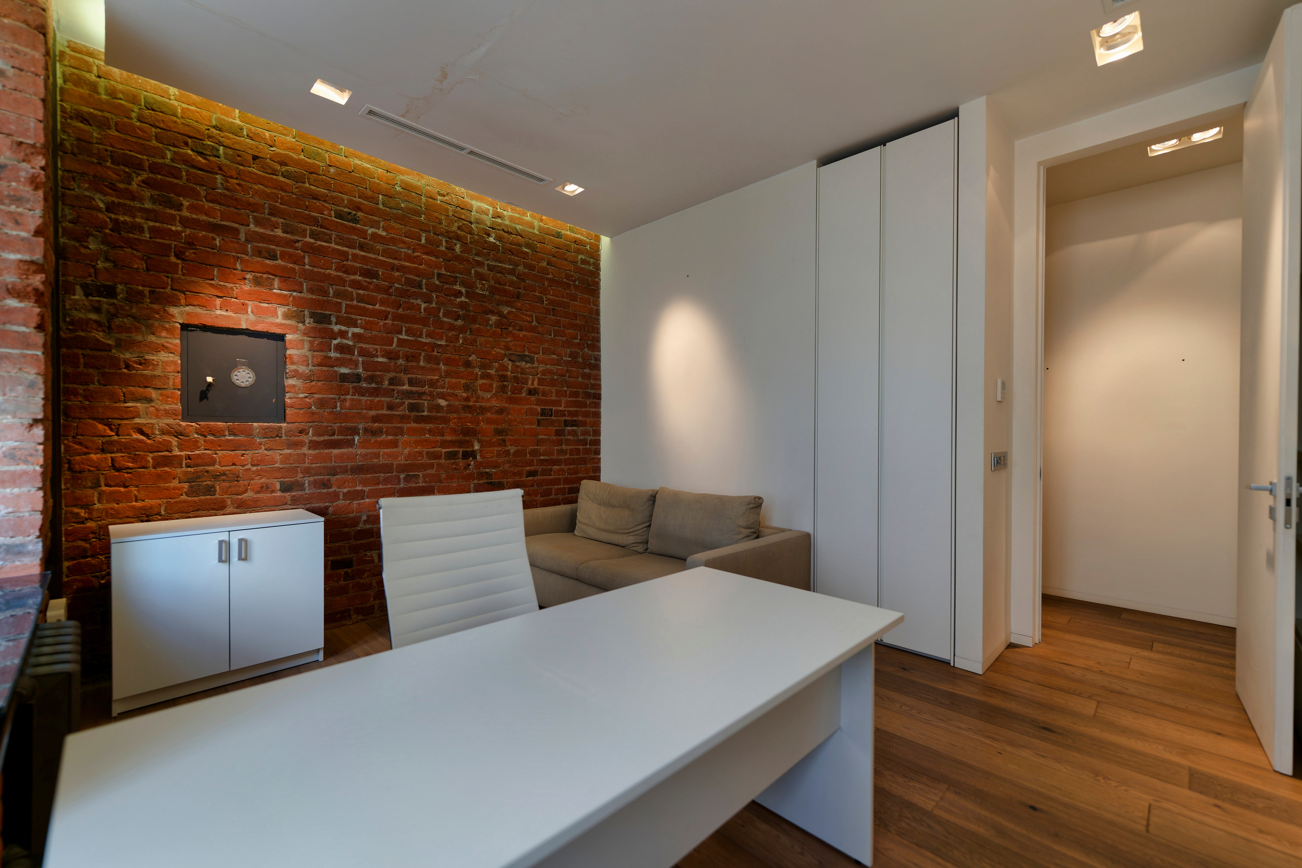 Квартира Пожарский Переулок, Д. 8. Фотограф — видеограф в Москве Дмитрий Менделеев