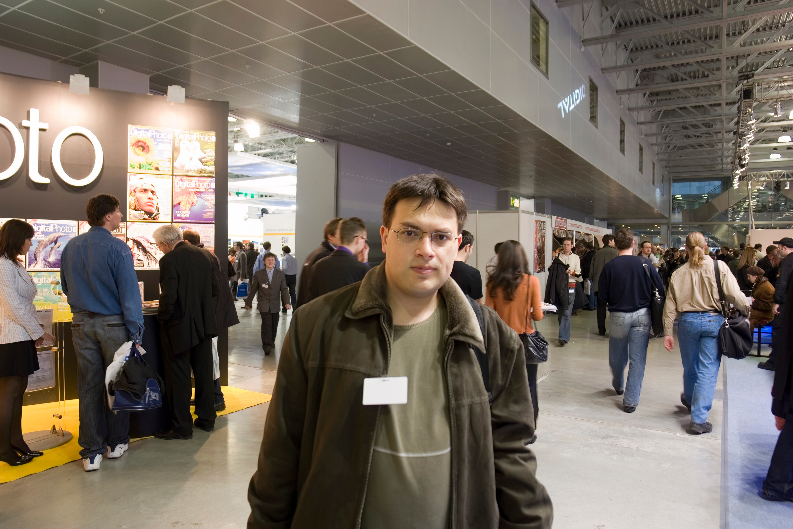 6 международная выставка Фотофорум 2006 — День 1: Часть 1. Фотограф — видеограф в Москве Дмитрий Менделеев