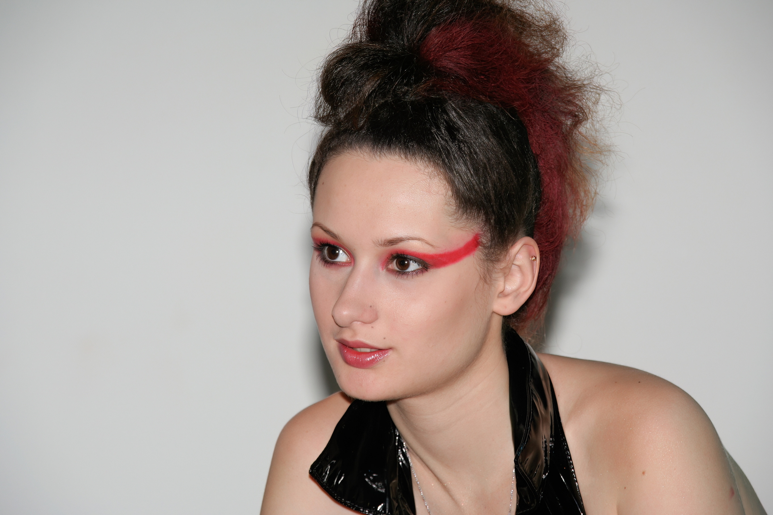 6 международная выставка Фотофорум 2006 — День 2: Часть 4. Фотограф — видеограф в Москве Дмитрий Менделеев