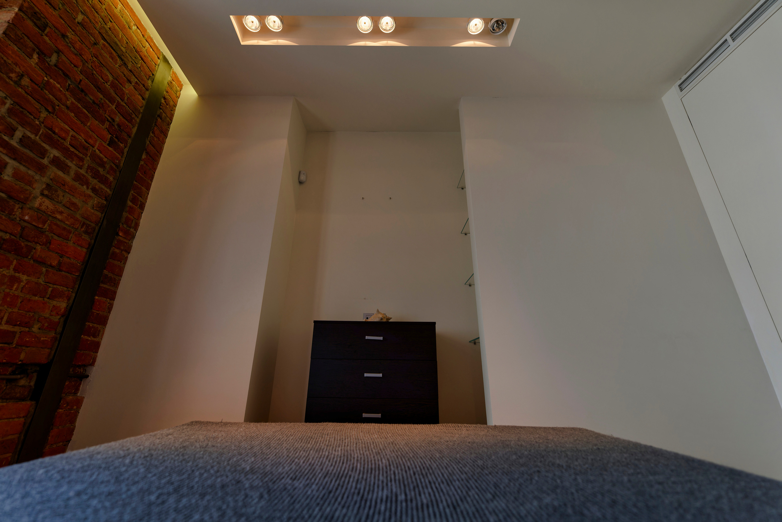 Квартира Пожарский Переулок, Д. 8. Фотограф — видеограф в Москве Дмитрий Менделеев