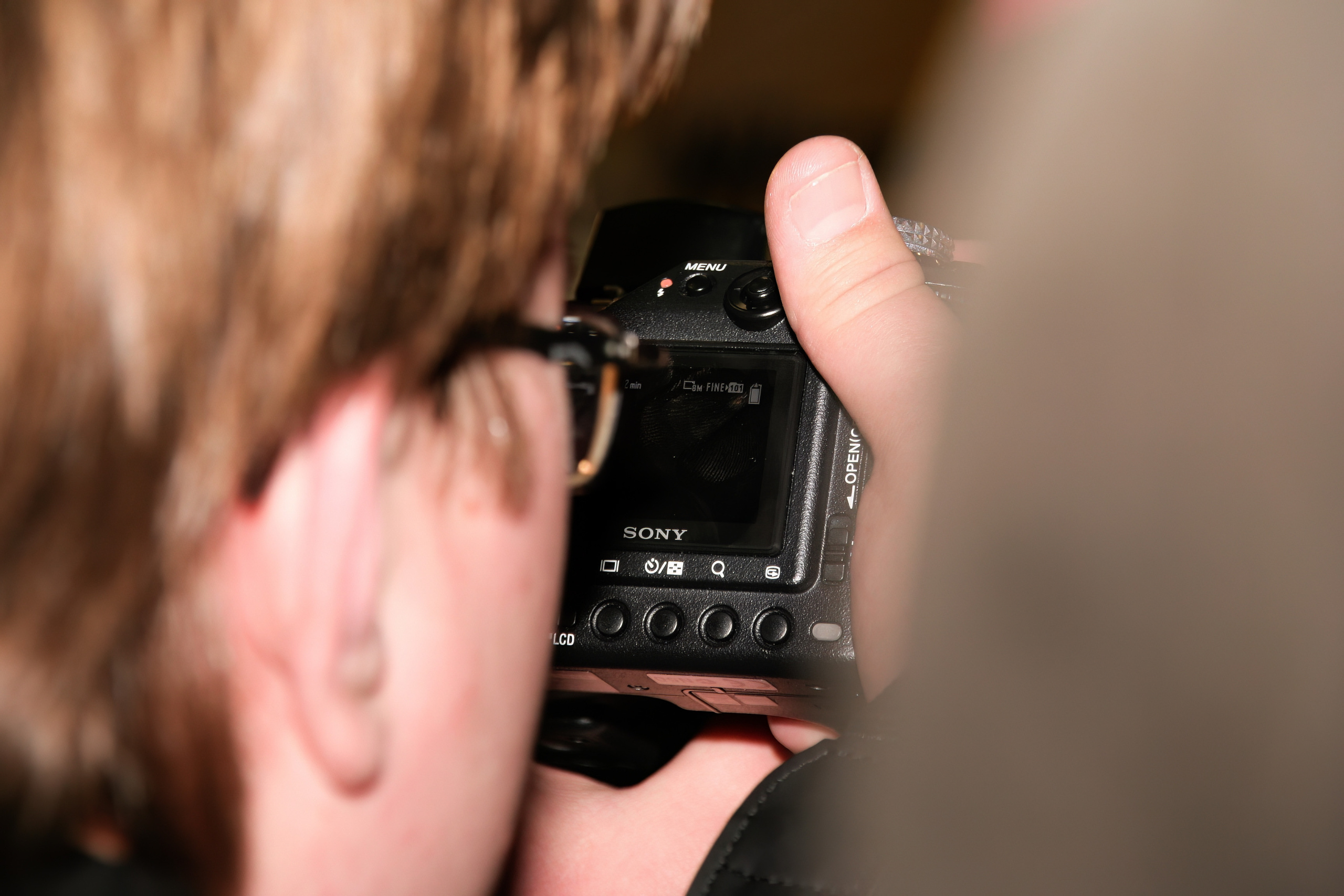 6 международная выставка Фотофорум 2006 — День 2: Часть 4. Фотограф — видеограф в Москве Дмитрий Менделеев