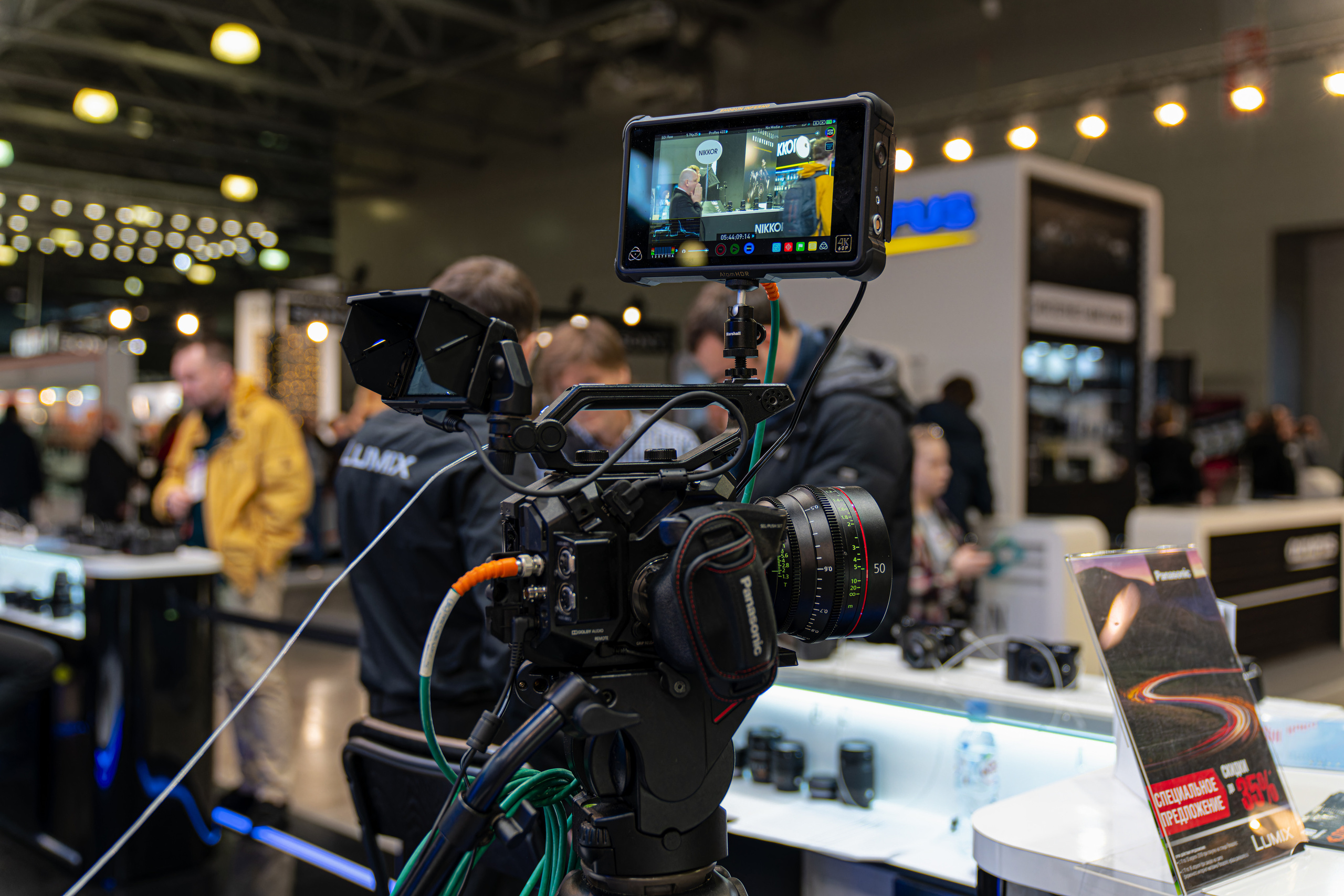 С фотофорума 2019. Фотограф — видеограф в Москве Дмитрий Менделеев