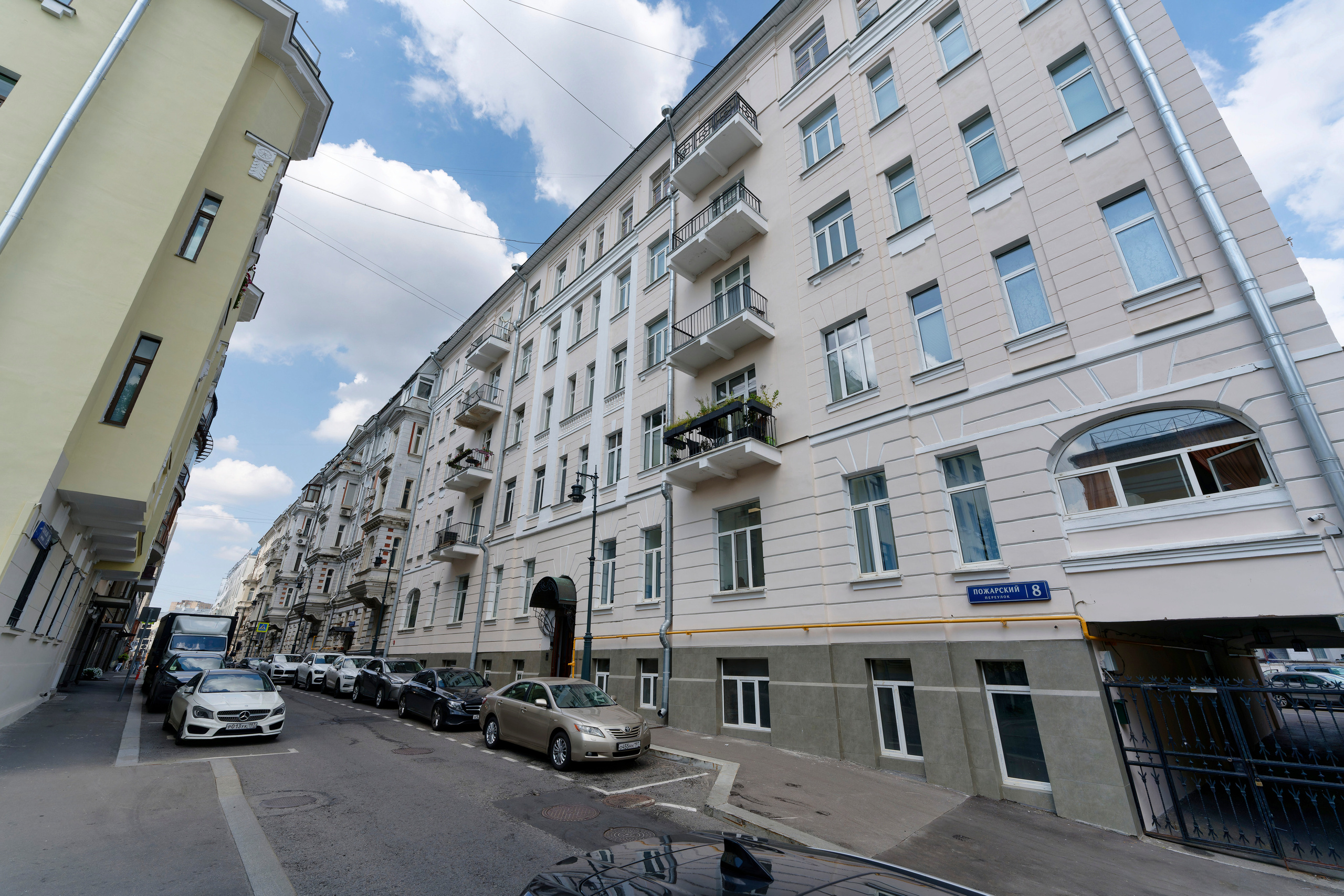 Квартира Пожарский Переулок, Д. 8. Фотограф — видеограф в Москве Дмитрий Менделеев