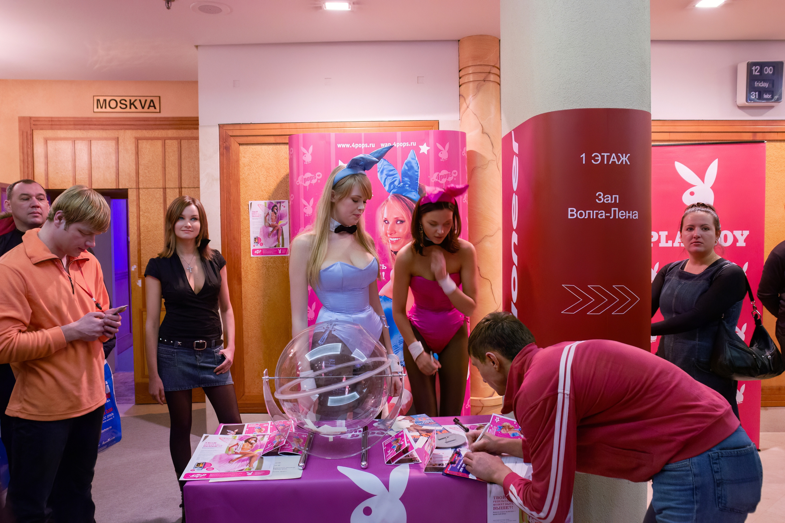 Уникальная выставка Hi-Fi HDI Show в 2006 в Ирис Конгресс Отеле. Фотограф — видеограф в Москве Дмитрий Менделеев