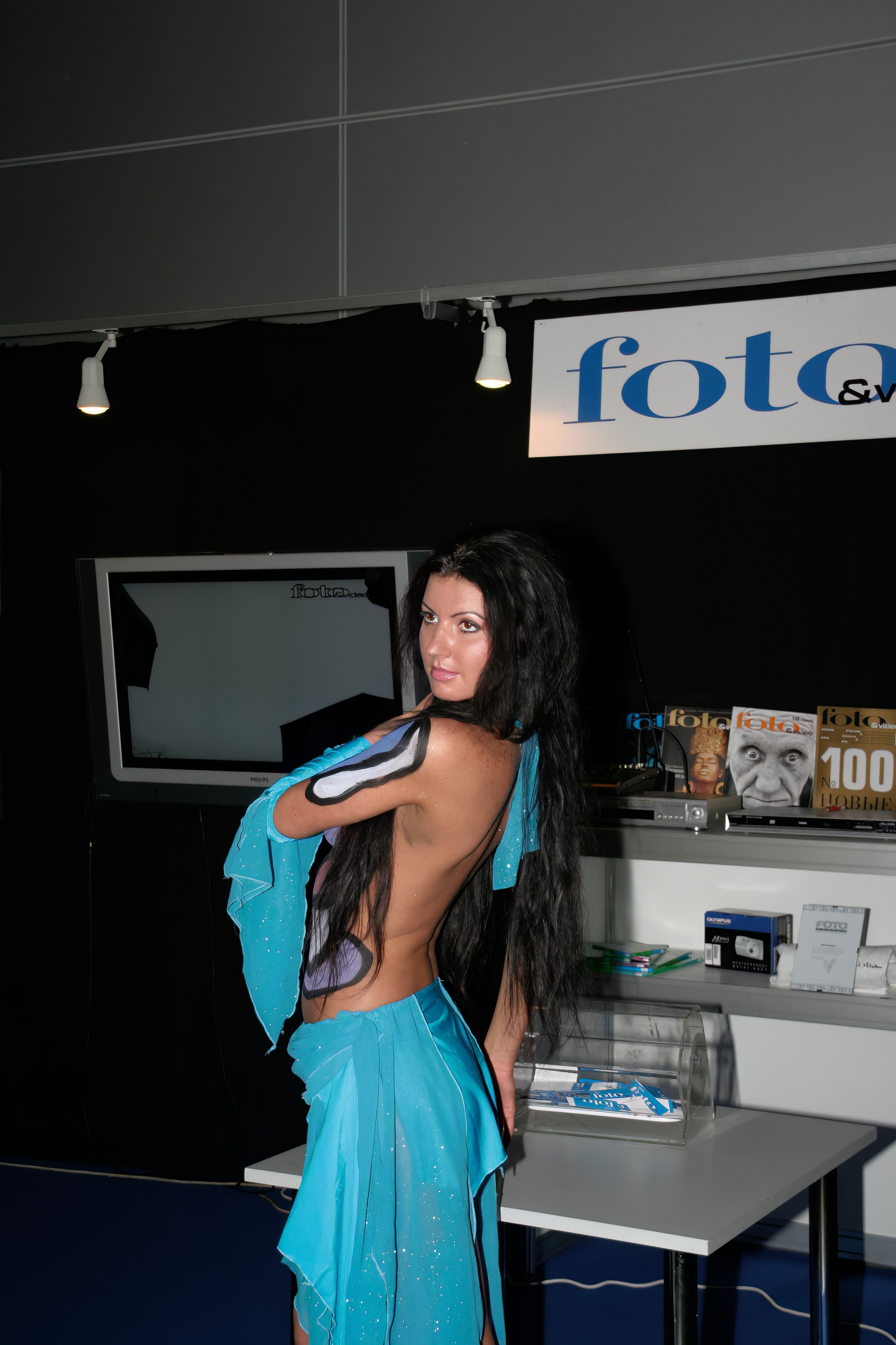 6 международная выставка Фотофорум 2006 — День 2: Часть 4. Фотограф — видеограф в Москве Дмитрий Менделеев