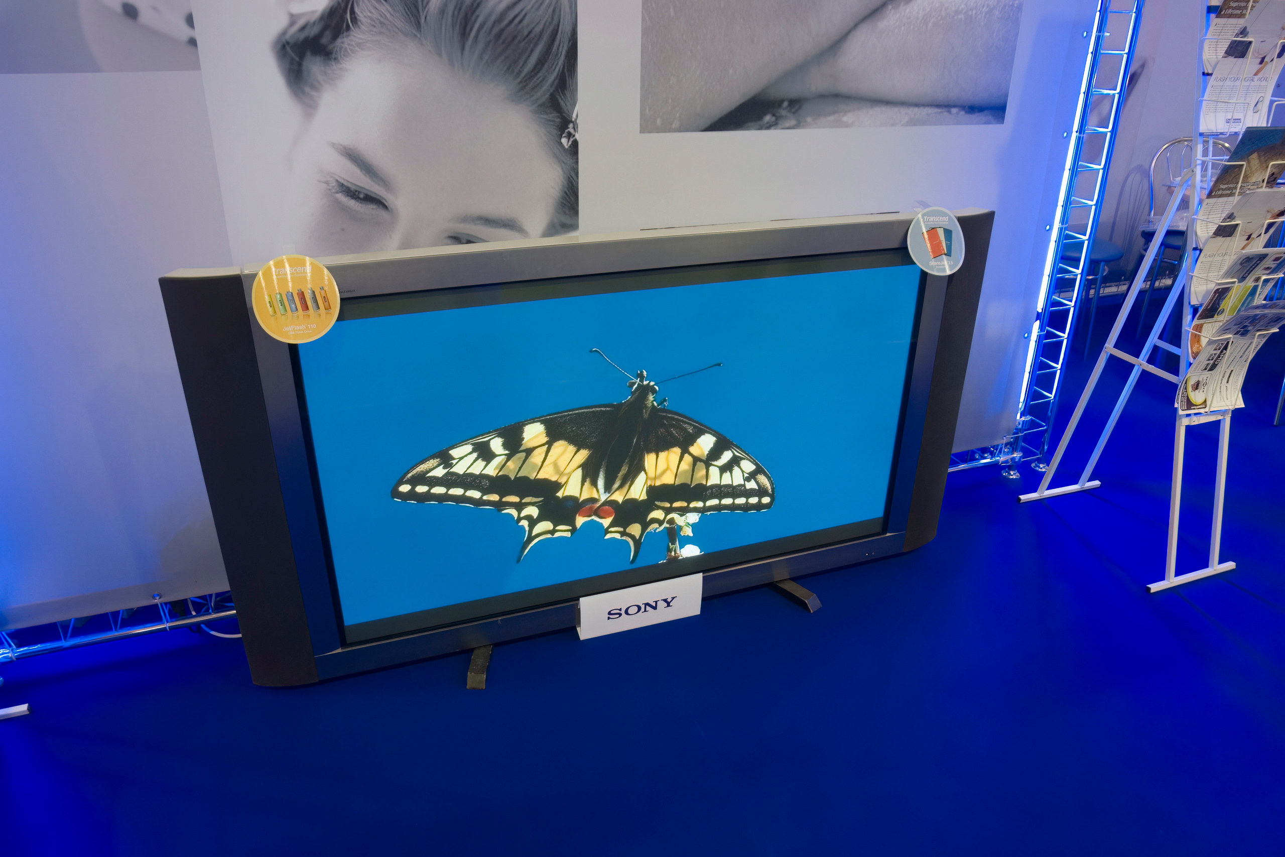 6 международная выставка Фотофорум 2006 — День 1: Часть 1. Фотограф — видеограф в Москве Дмитрий Менделеев