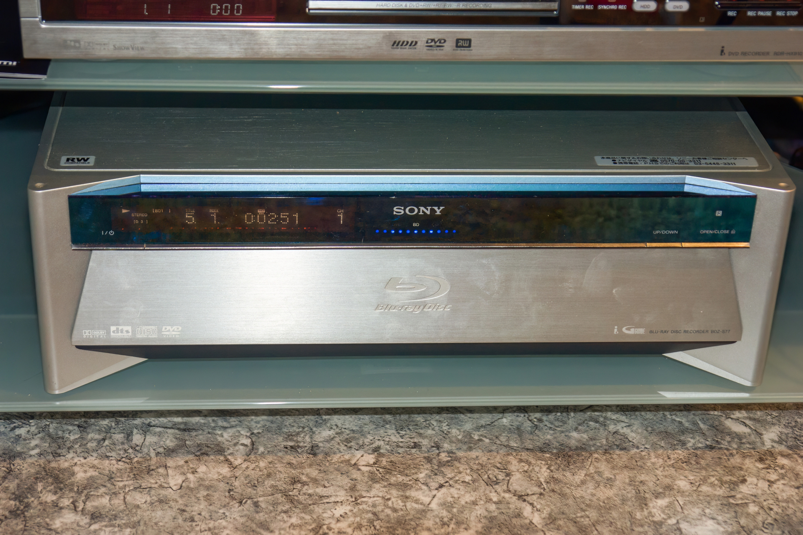 Уникальная выставка Hi-Fi HDI Show в 2006 в Ирис Конгресс Отеле. Фотограф — видеограф в Москве Дмитрий Менделеев