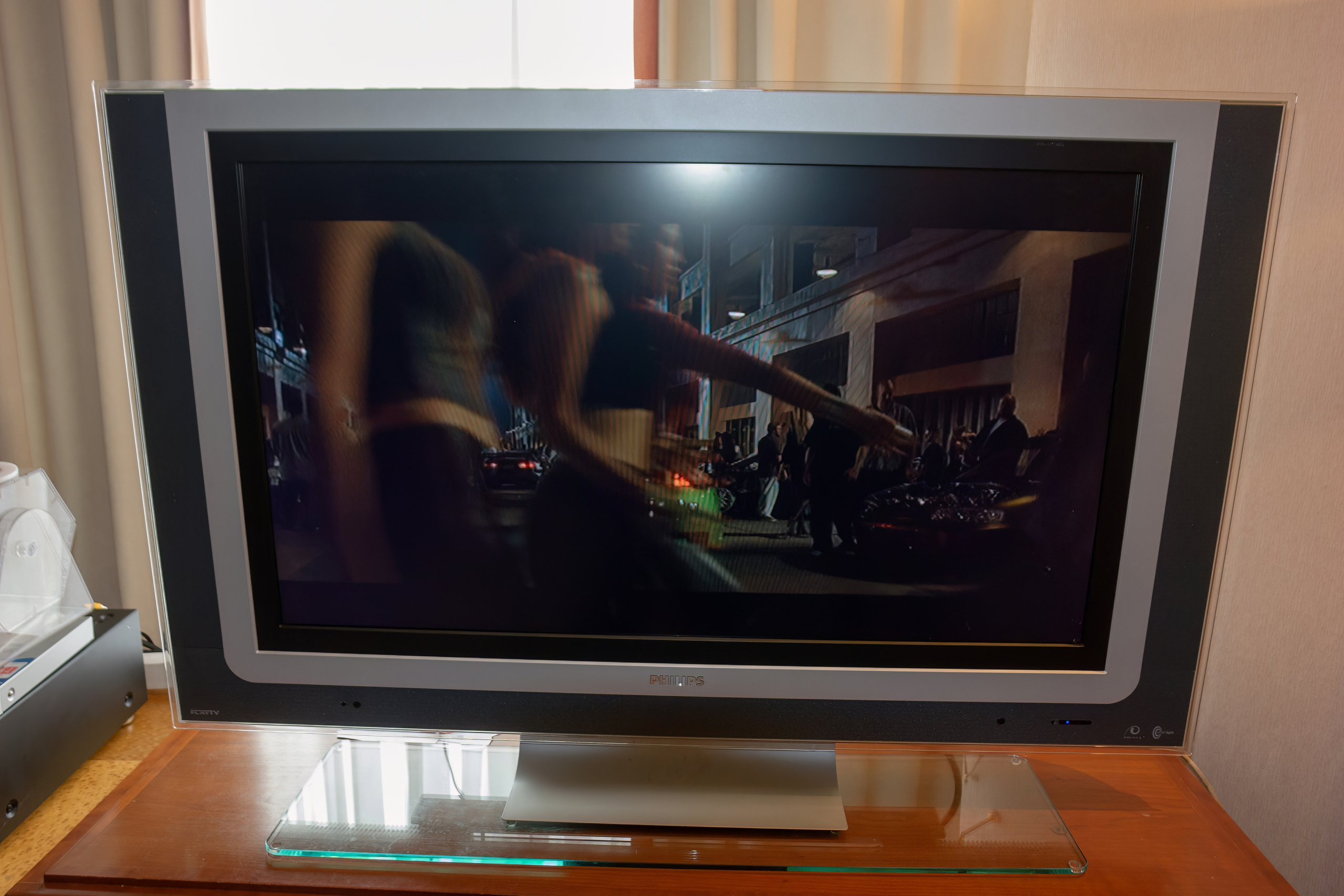 В то время я смотрел только телевизоры Philips из за их технологии сглаживания кадров картинки