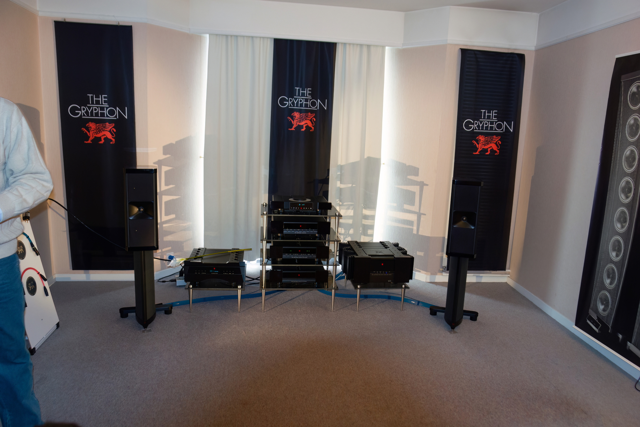 Уникальная выставка Hi-Fi HDI Show в 2006 в Ирис Конгресс Отеле. Фотограф — видеограф в Москве Дмитрий Менделеев