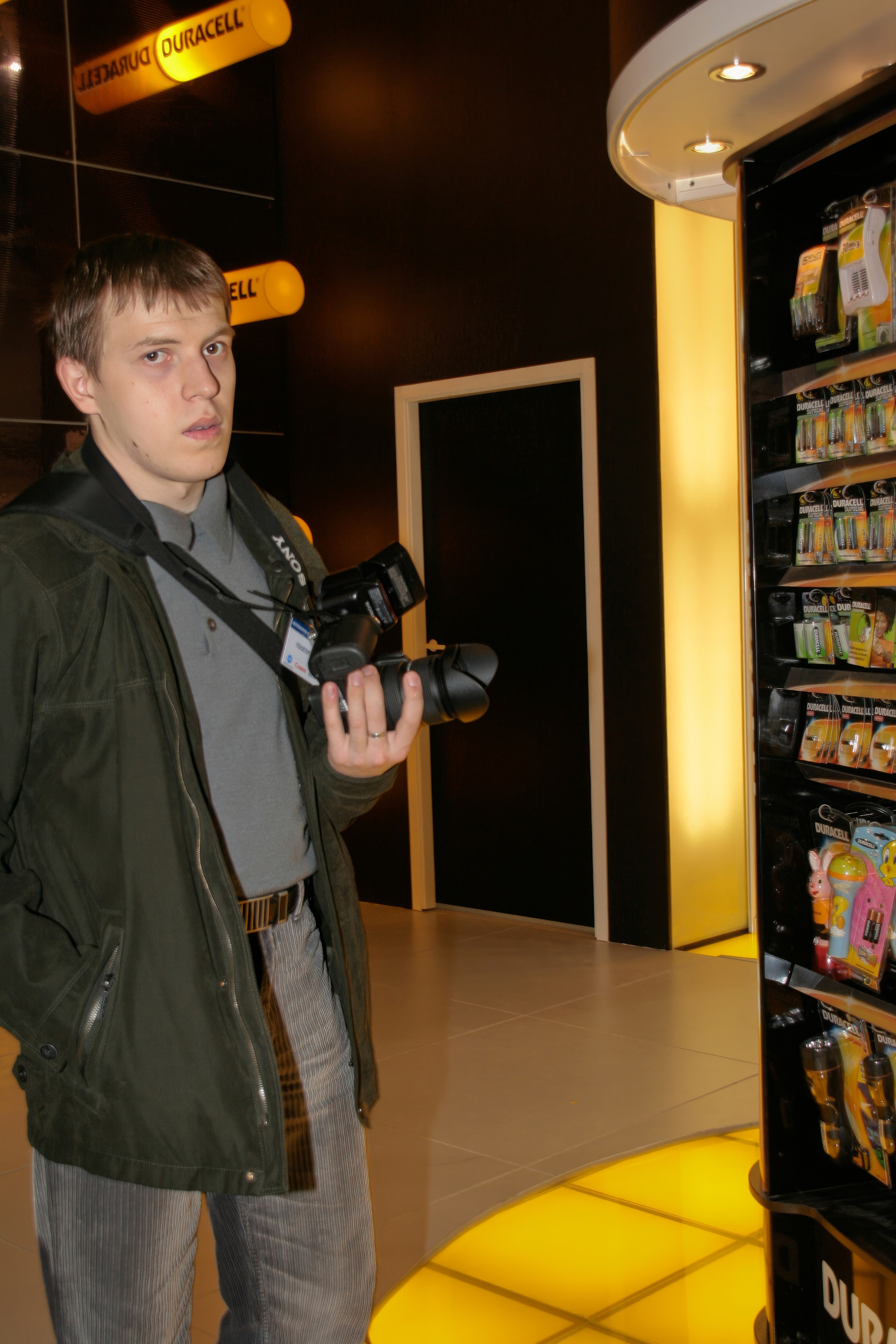 6 международная выставка в Крокус Экспо Фотофорум 2006 — День 1: Часть. Фотограф — видеограф в Москве Дмитрий Менделеев