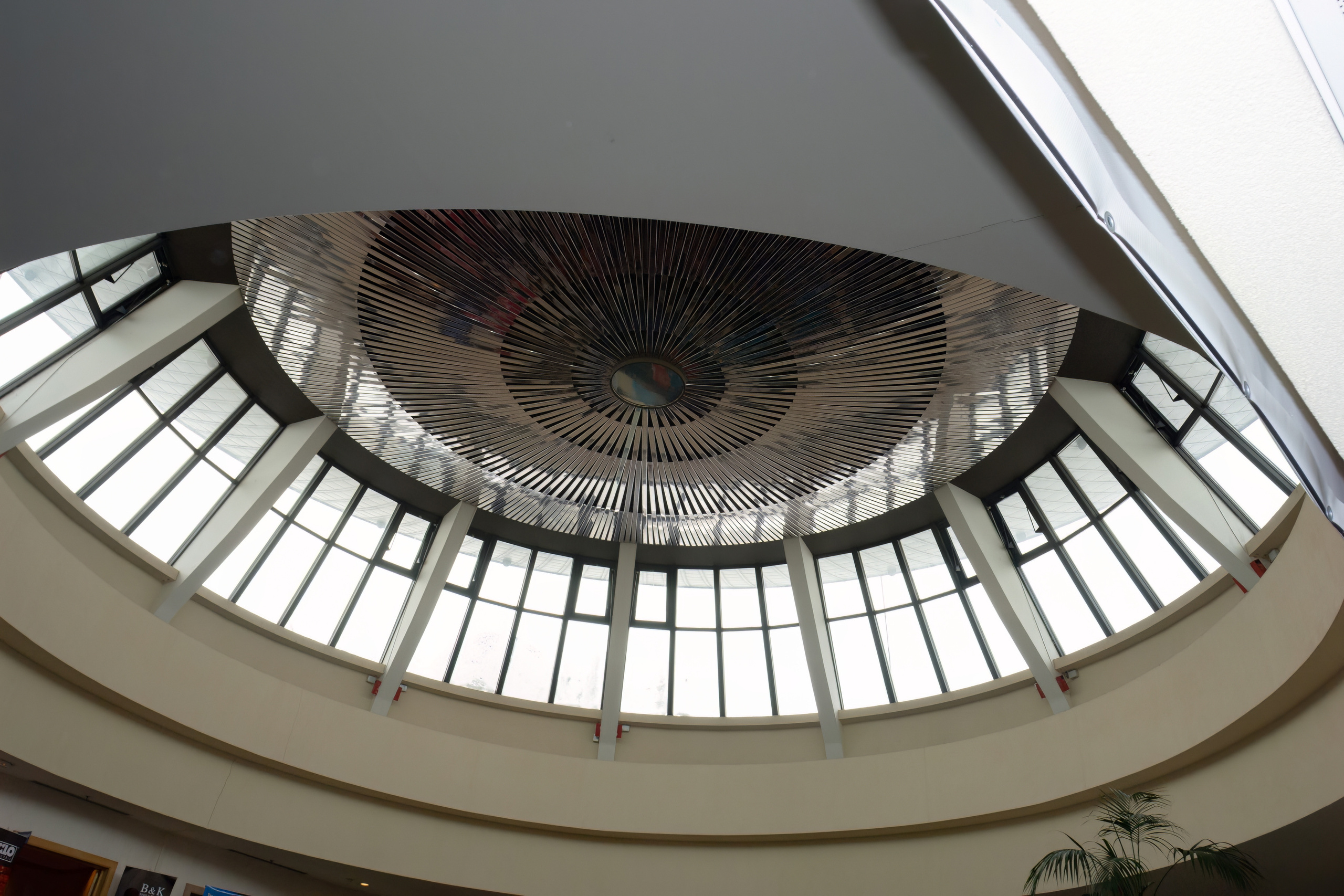 Уникальная выставка Hi-Fi HDI Show в 2006 в Ирис Конгресс Отеле. Фотограф — видеограф в Москве Дмитрий Менделеев