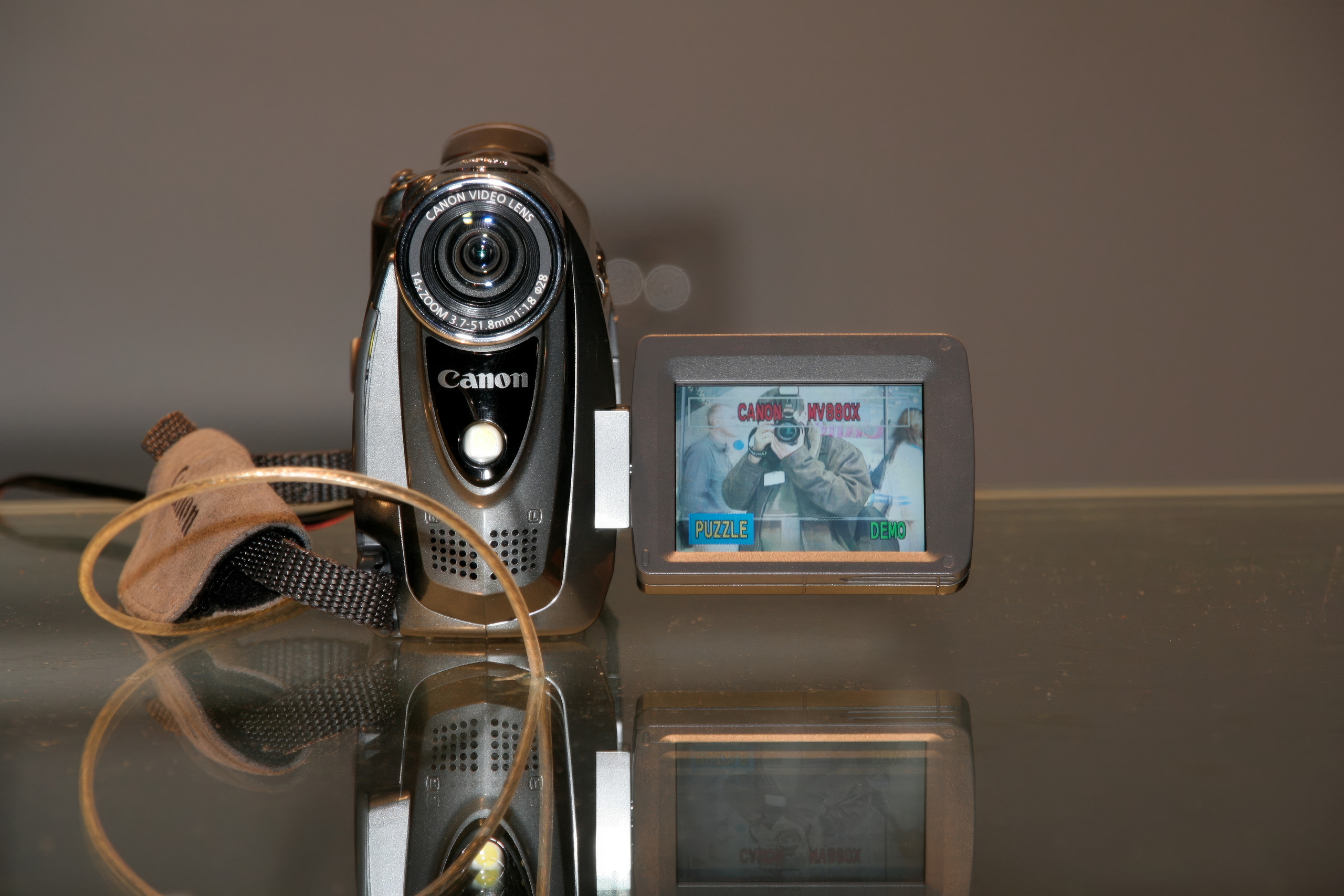 6 международная выставка в Крокус Экспо Фотофорум 2006 — День 1: Часть. Фотограф — видеограф в Москве Дмитрий Менделеев