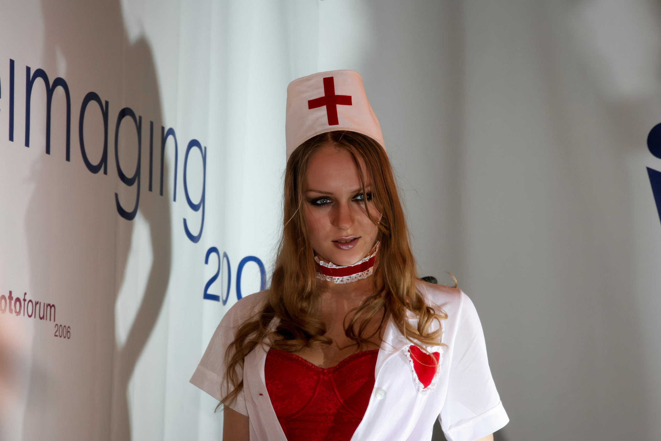 6 международная выставка в Крокус Экспо Фотофорум 2006 — День 1: Часть. Фотограф — видеограф в Москве Дмитрий Менделеев