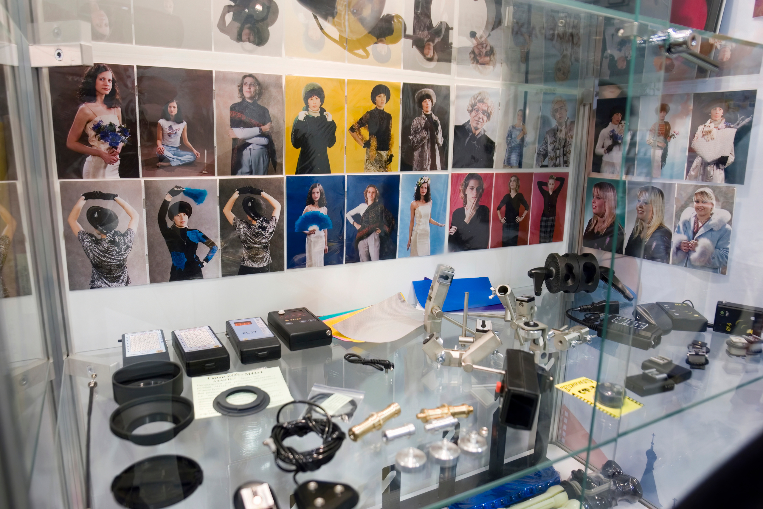 6 международная выставка Фотофорум 2006 — День 2: Часть 3. Фотограф — видеограф в Москве Дмитрий Менделеев