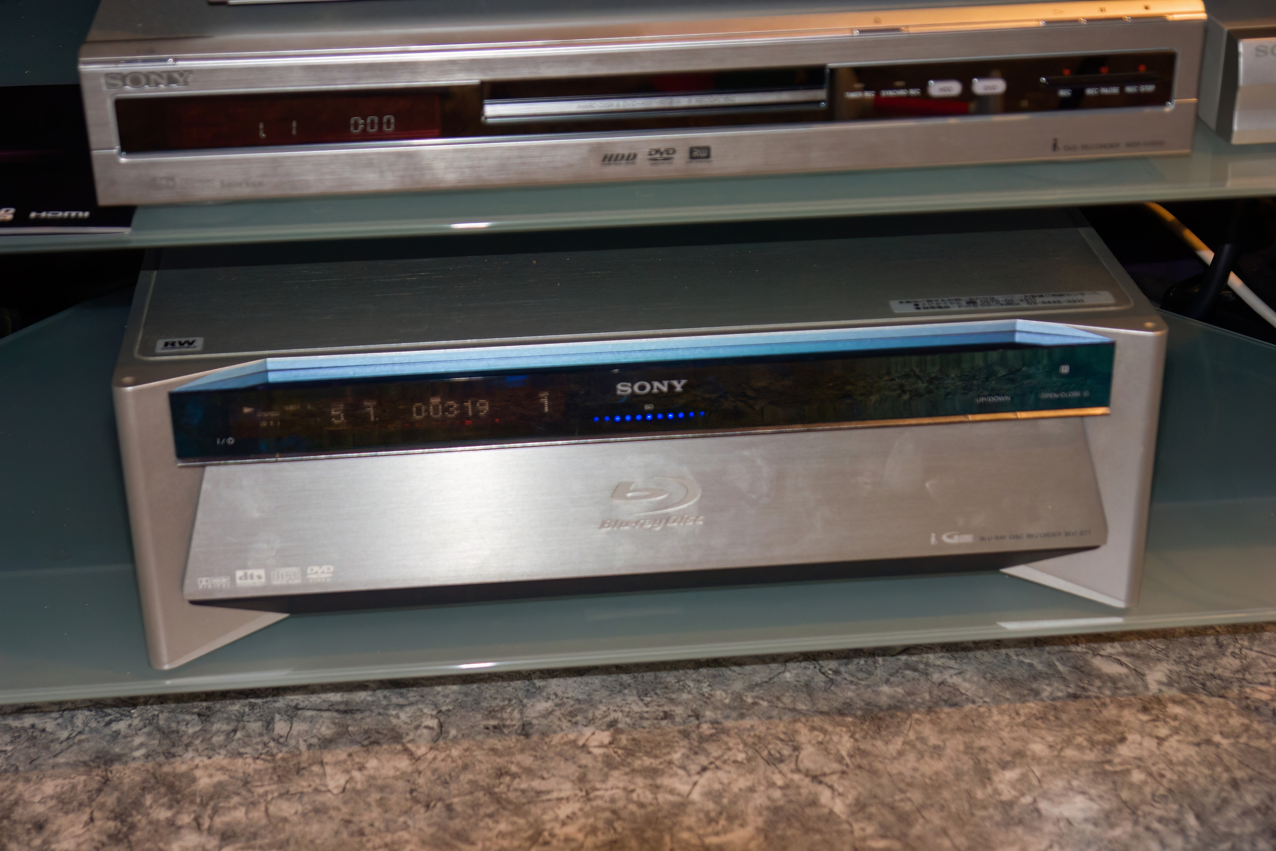 Уникальная выставка Hi-Fi HDI Show в 2006 в Ирис Конгресс Отеле. Фотограф — видеограф в Москве Дмитрий Менделеев