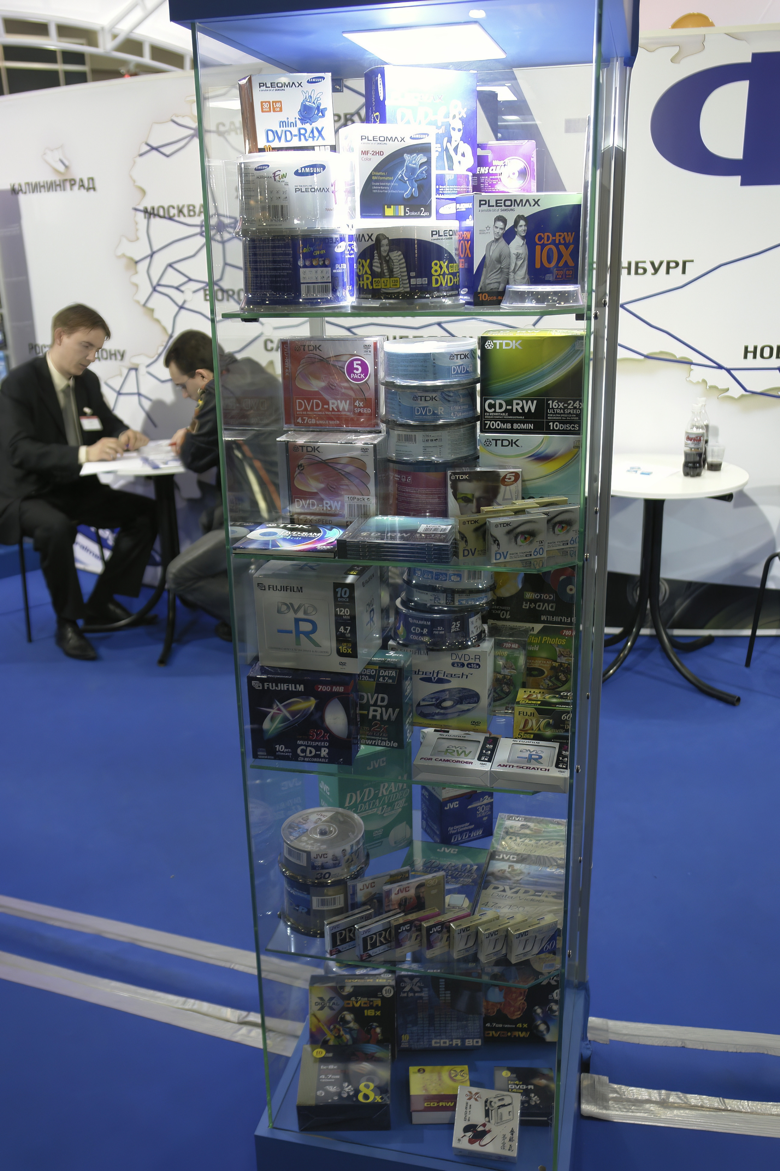 6 международная выставка Фотофорум 2006 — День 2: Часть 3. Фотограф — видеограф в Москве Дмитрий Менделеев